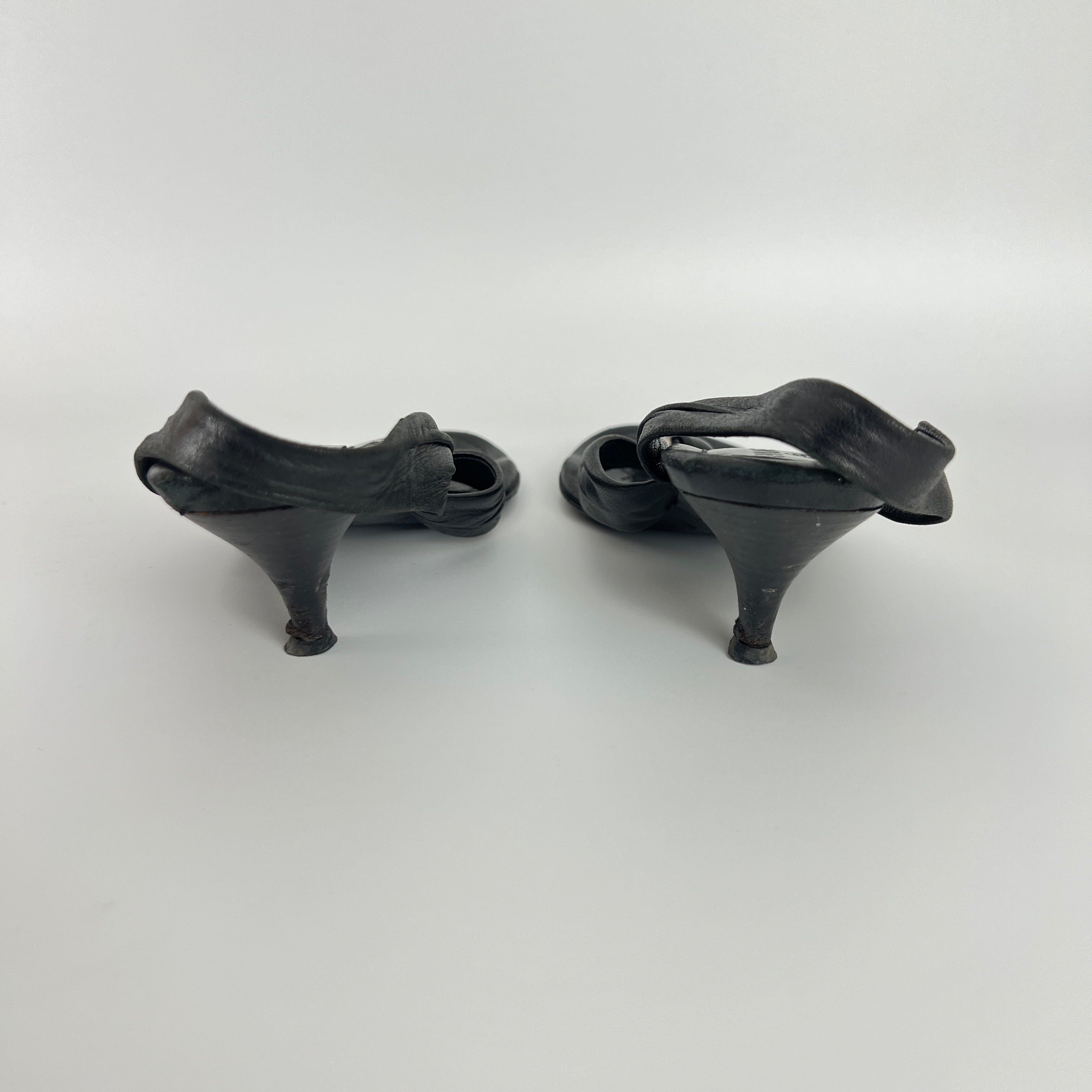 Chanel | Vintage Black Leather Silver Logo Thong Slingback Kitten Heel (35.5)