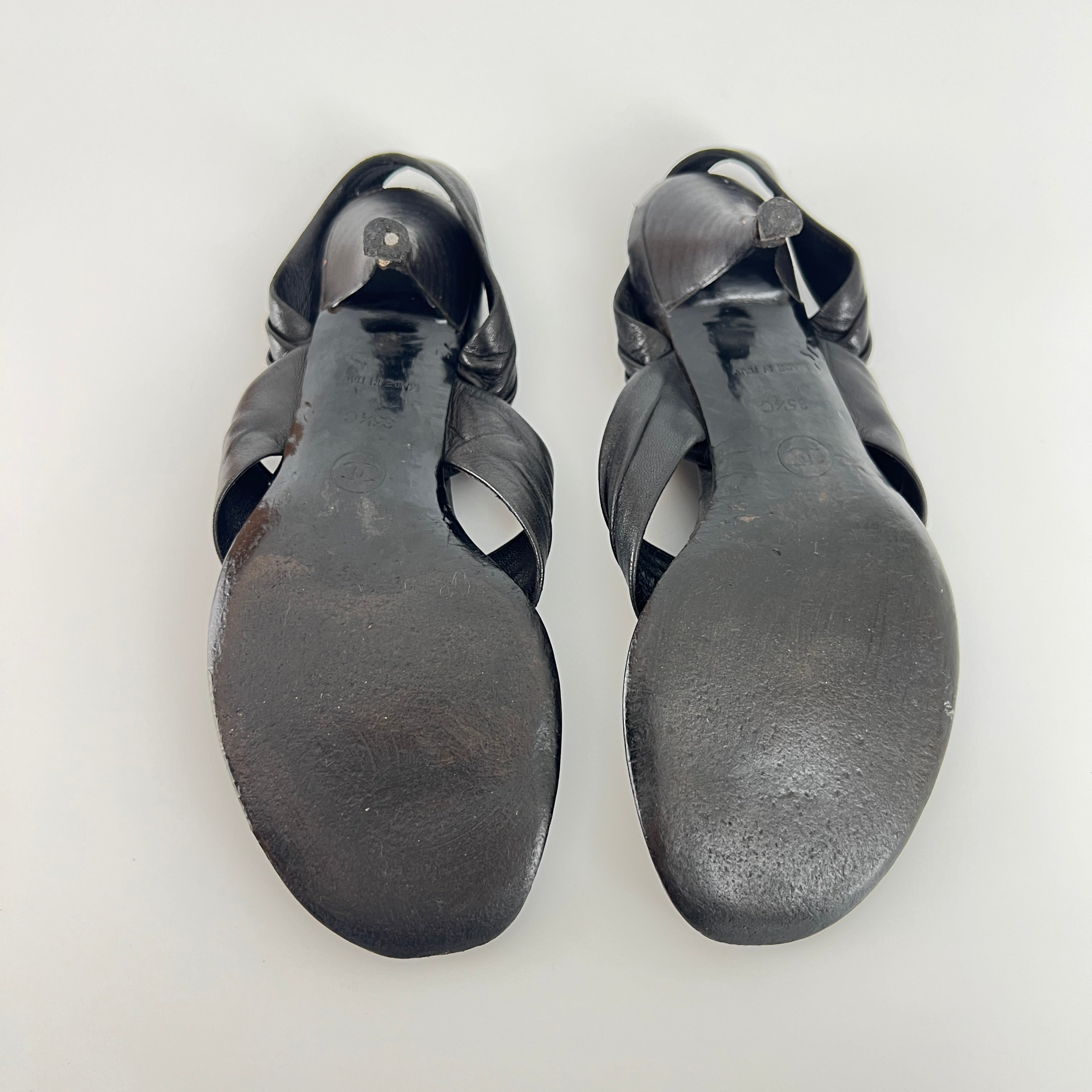 Chanel | Vintage Black Leather Silver Logo Thong Slingback Kitten Heel (35.5)