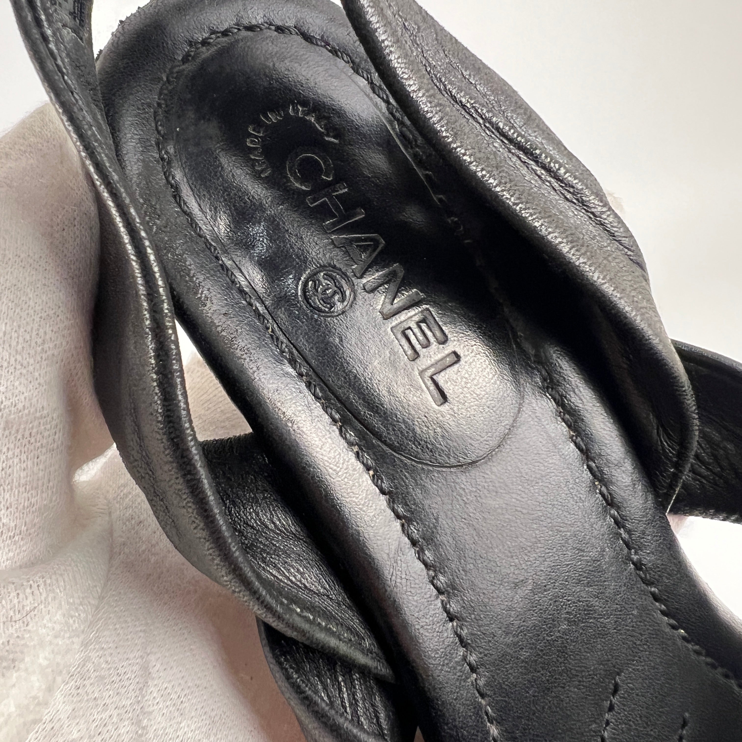 Chanel | Vintage Black Leather Silver Logo Thong Slingback Kitten Heel (35.5)