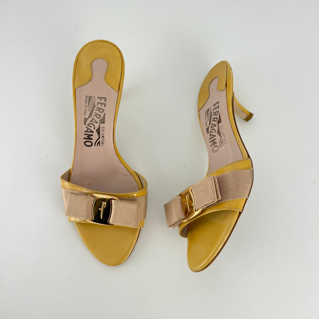 Ferragamo | Vara Bow Yellow Patent Leather Gold Sandal Mules (5.5 , 35.5)