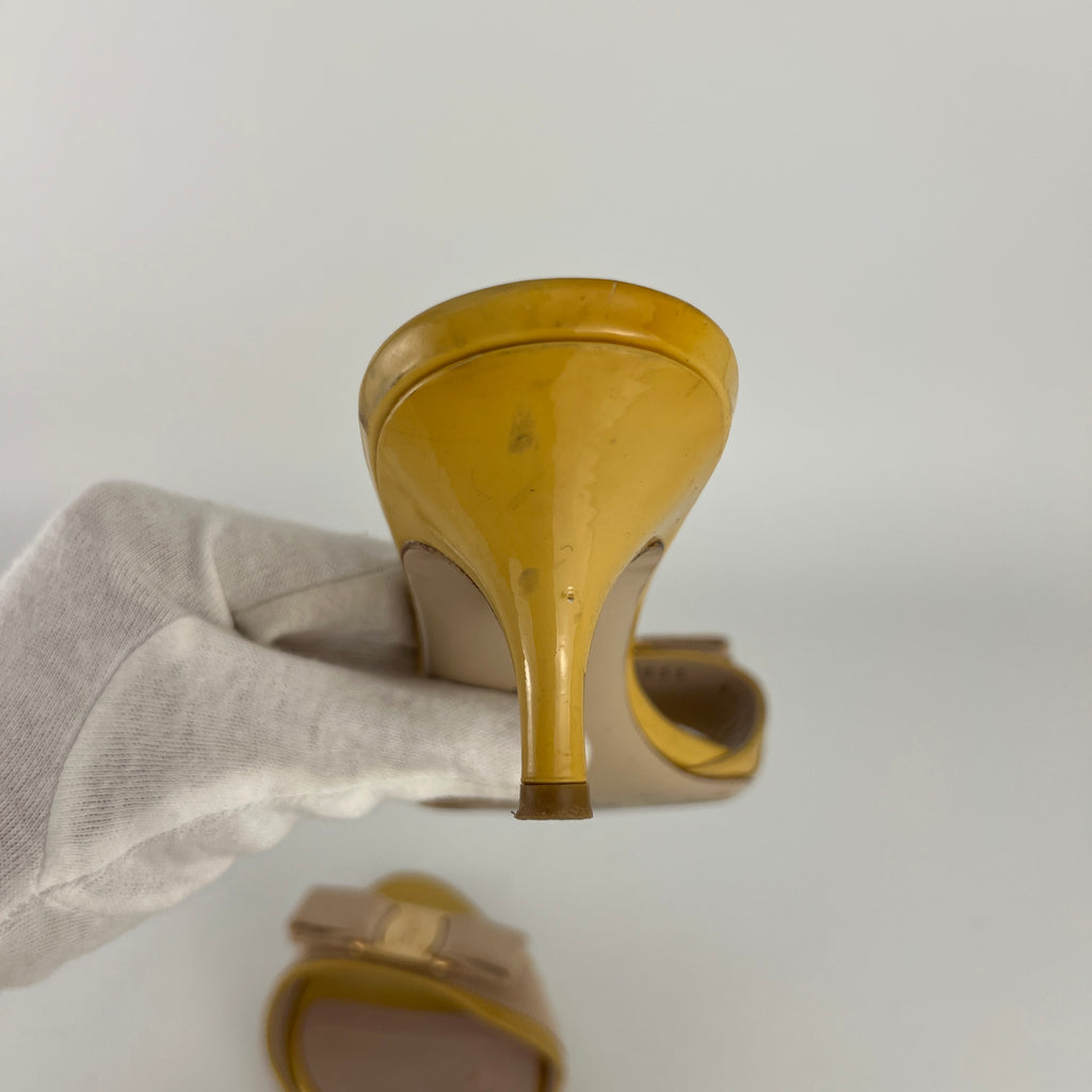 Ferragamo | Vara Bow Yellow Patent Leather Gold Sandal Mules (5.5 , 35.5)