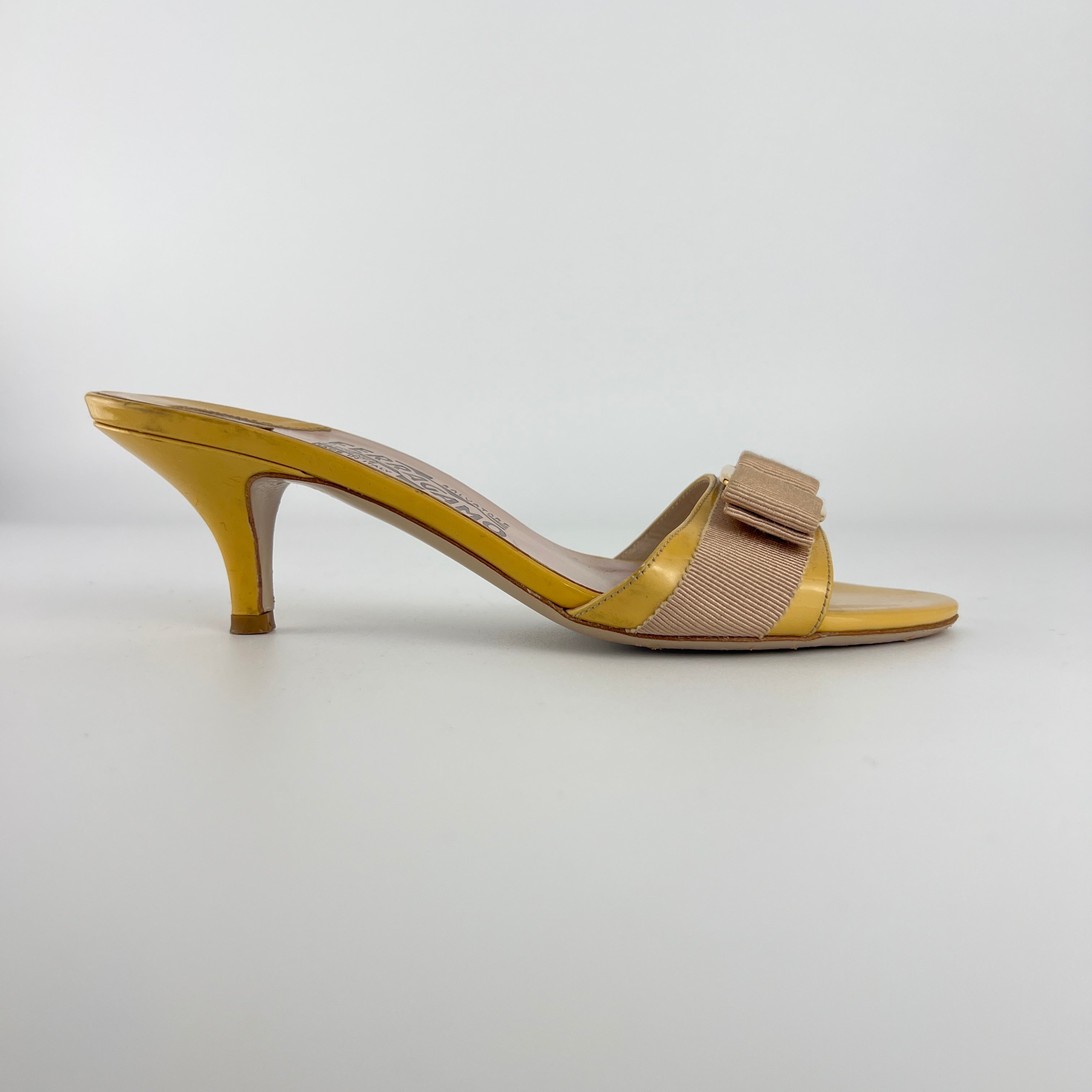 Ferragamo | Vara Bow Yellow Patent Leather Gold Sandal Mules (5.5 , 35.5)