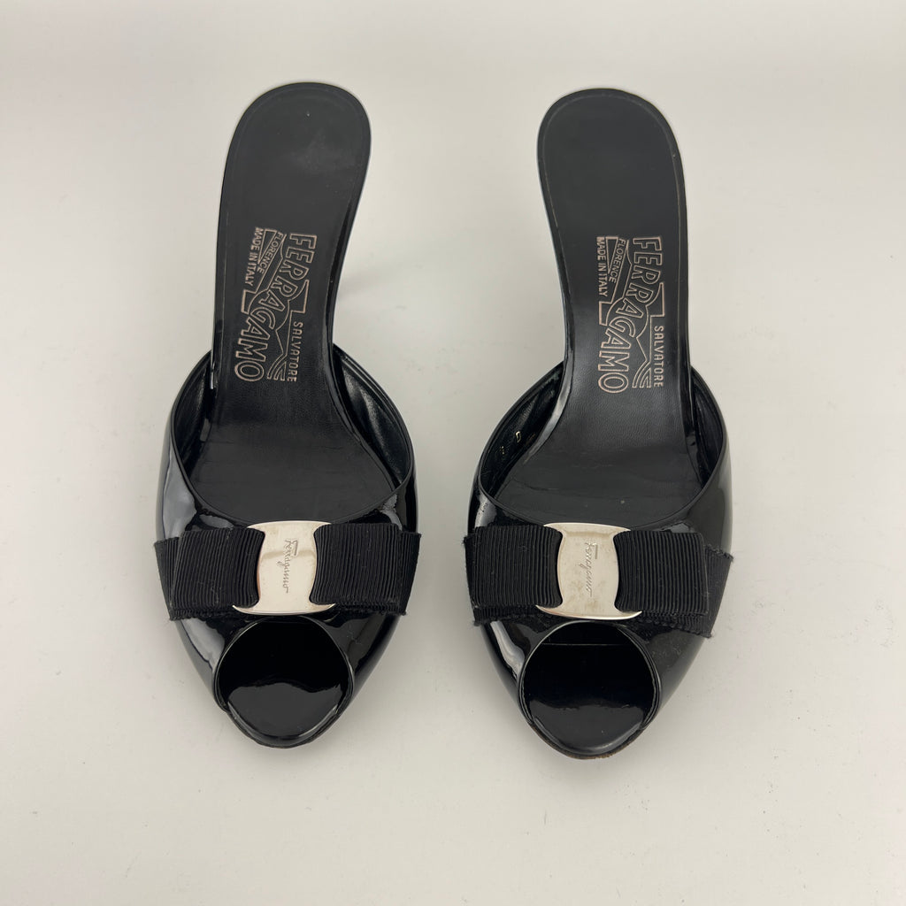 Ferragamo | Vara Bow Black Patent Leather Peep Toe Slide Mules (37 , 7)