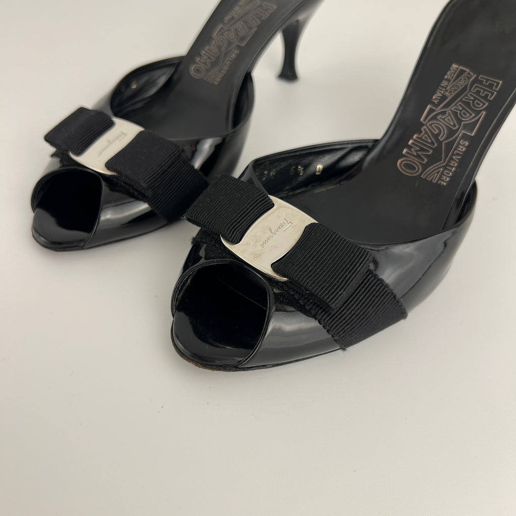 Ferragamo | Vara Bow Black Patent Leather Peep Toe Slide Mules (37 , 7)