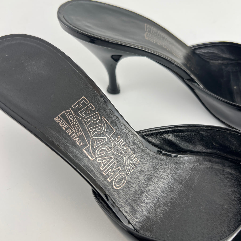 Ferragamo | Vara Bow Black Patent Leather Peep Toe Slide Mules (37 , 7)