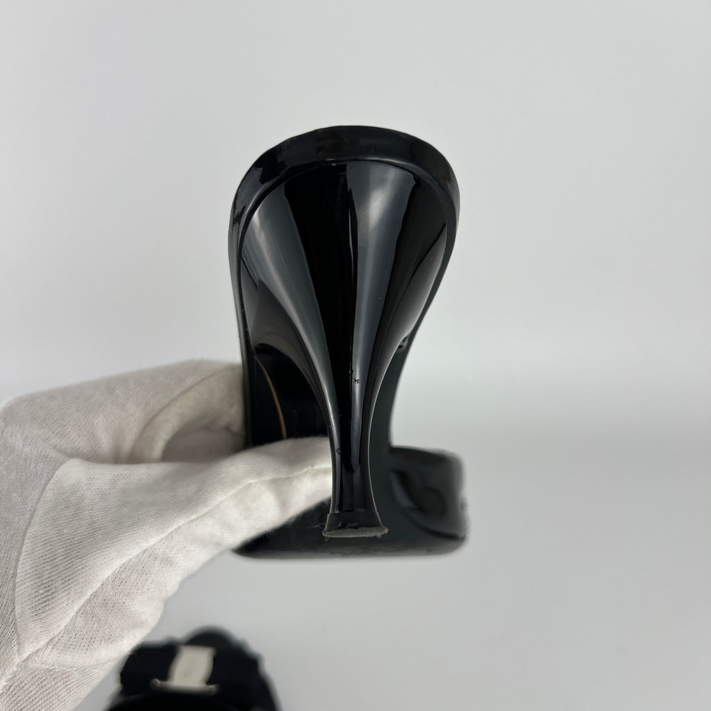 Ferragamo | Vara Bow Black Patent Leather Peep Toe Slide Mules (37 , 7)