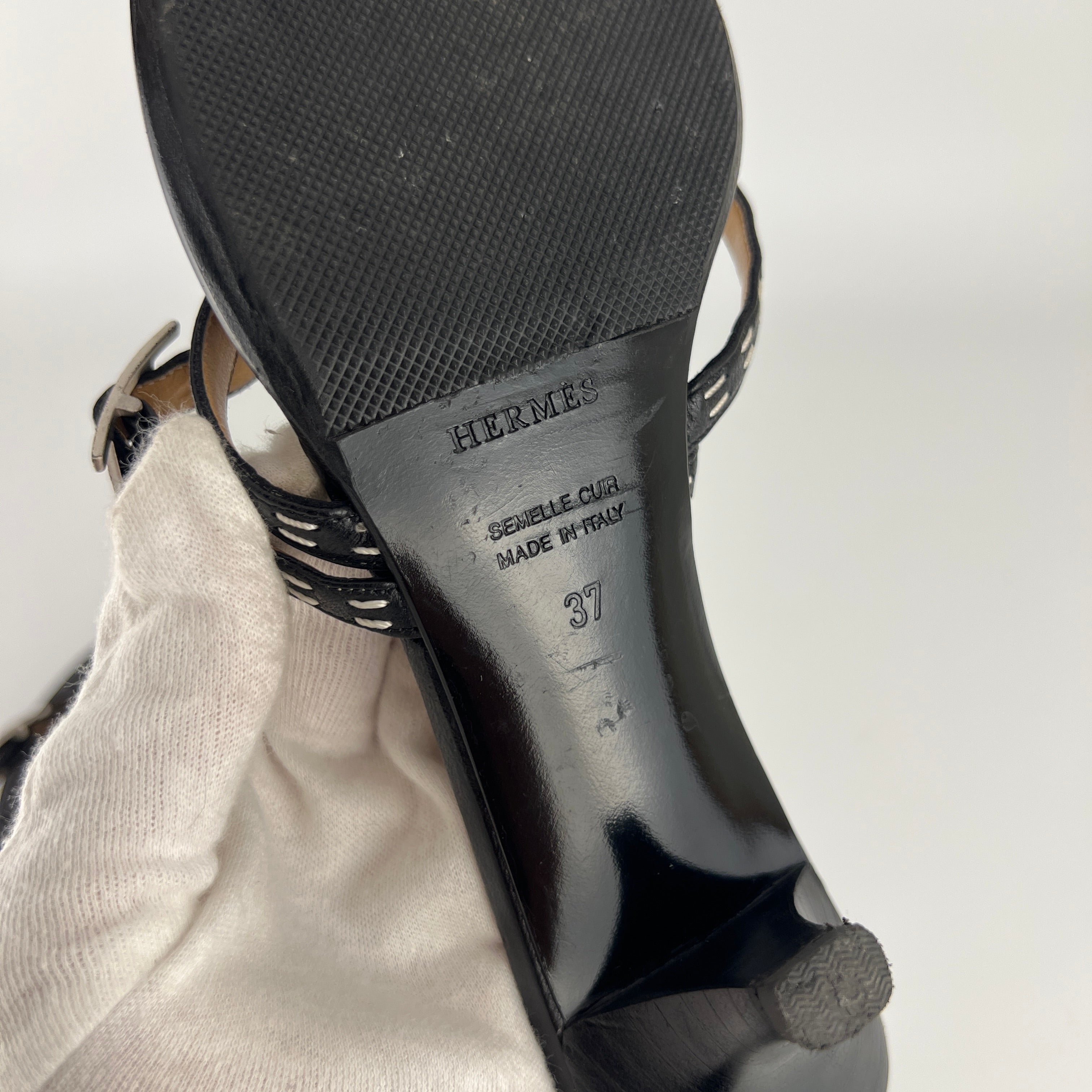 Hermes | Vintage Black Leather Thong H Buckle Top Stitch Sandal Kitten Mules (37)