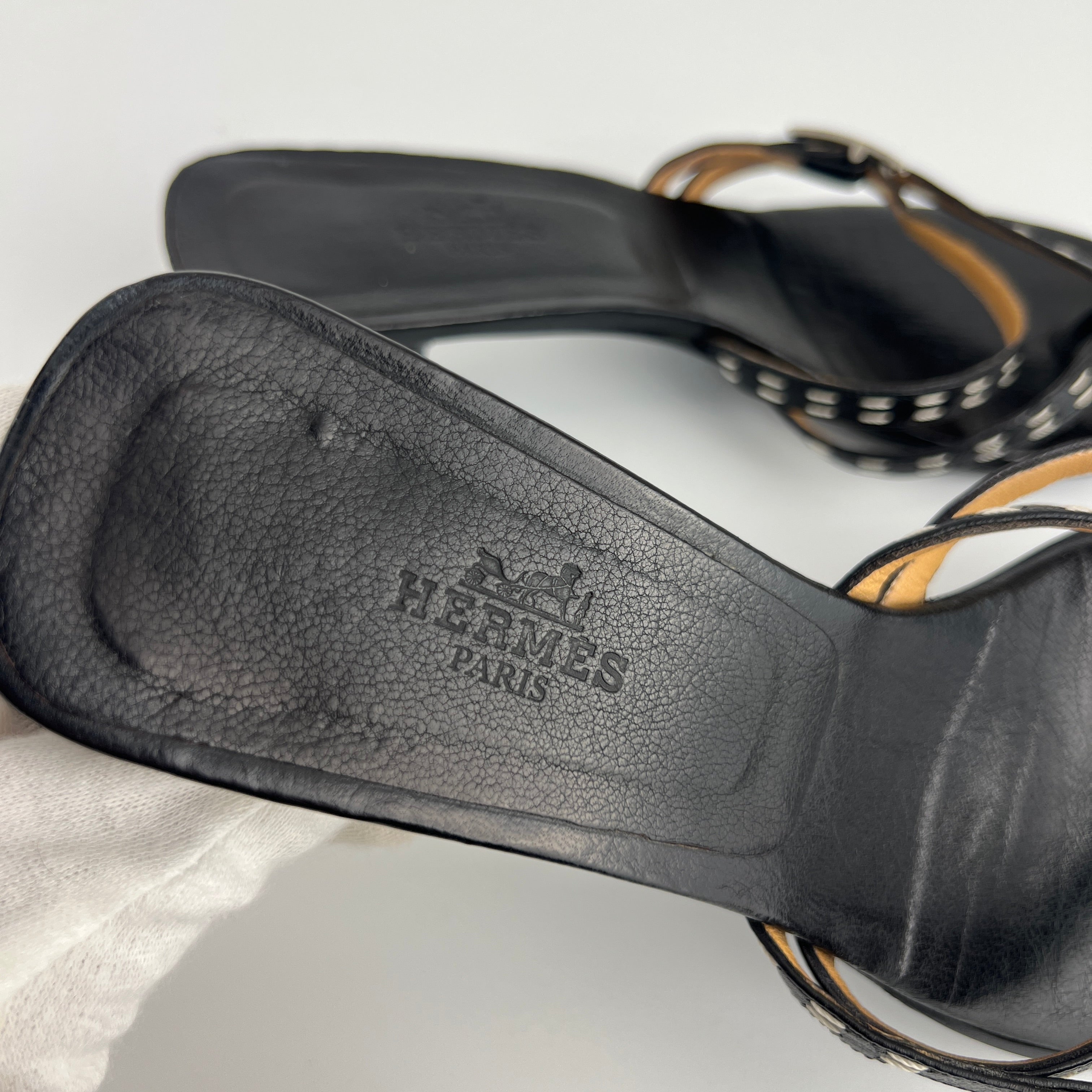 Hermes | Vintage Black Leather Thong H Buckle Top Stitch Sandal Kitten Mules (37)