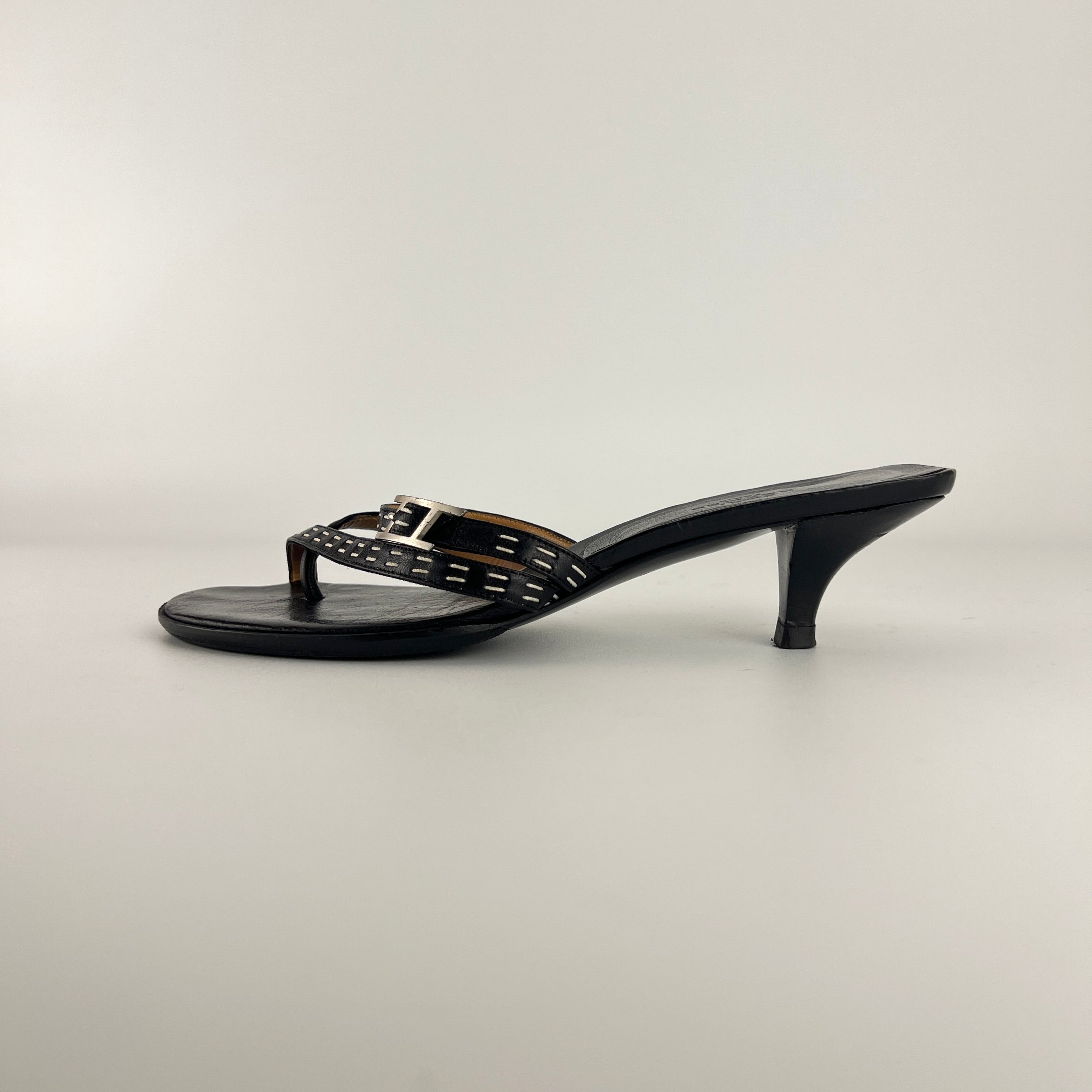 Hermes | Vintage Black Leather Thong H Buckle Top Stitch Sandal Kitten Mules (37)