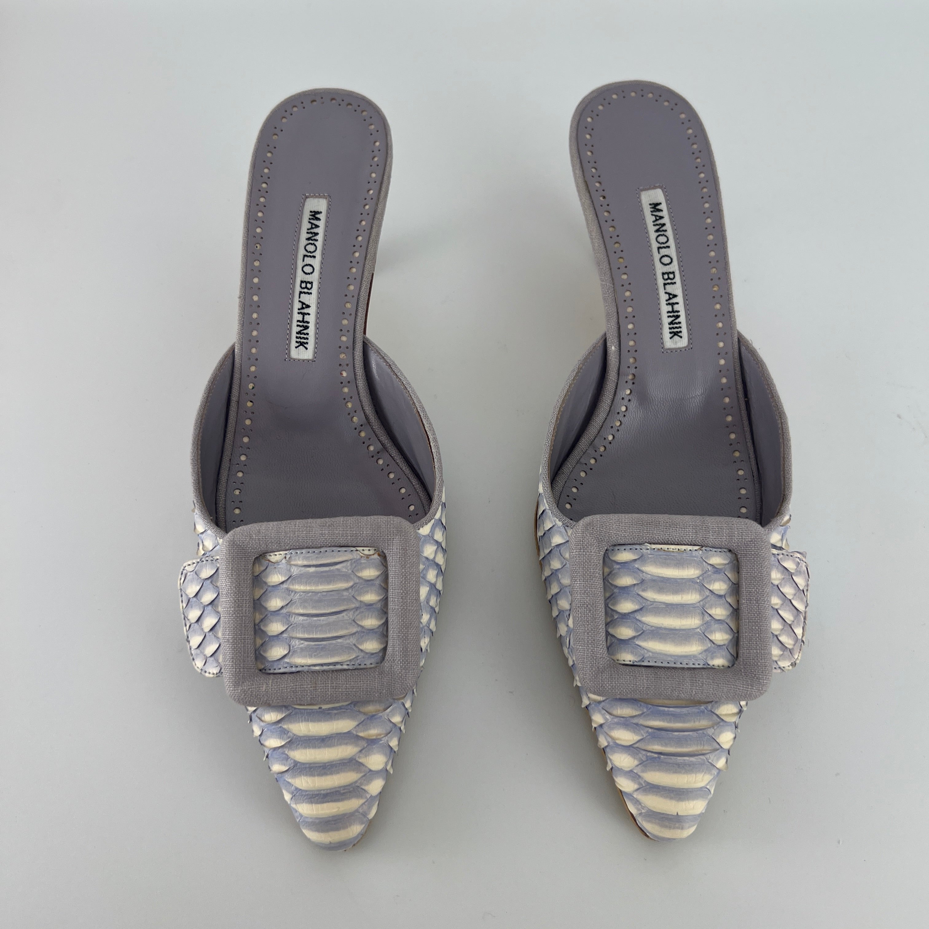 Manolo Blahnik | Lilac Exotic Leather Pointed Toe Linen Buckle Maysale Mules (37.5)