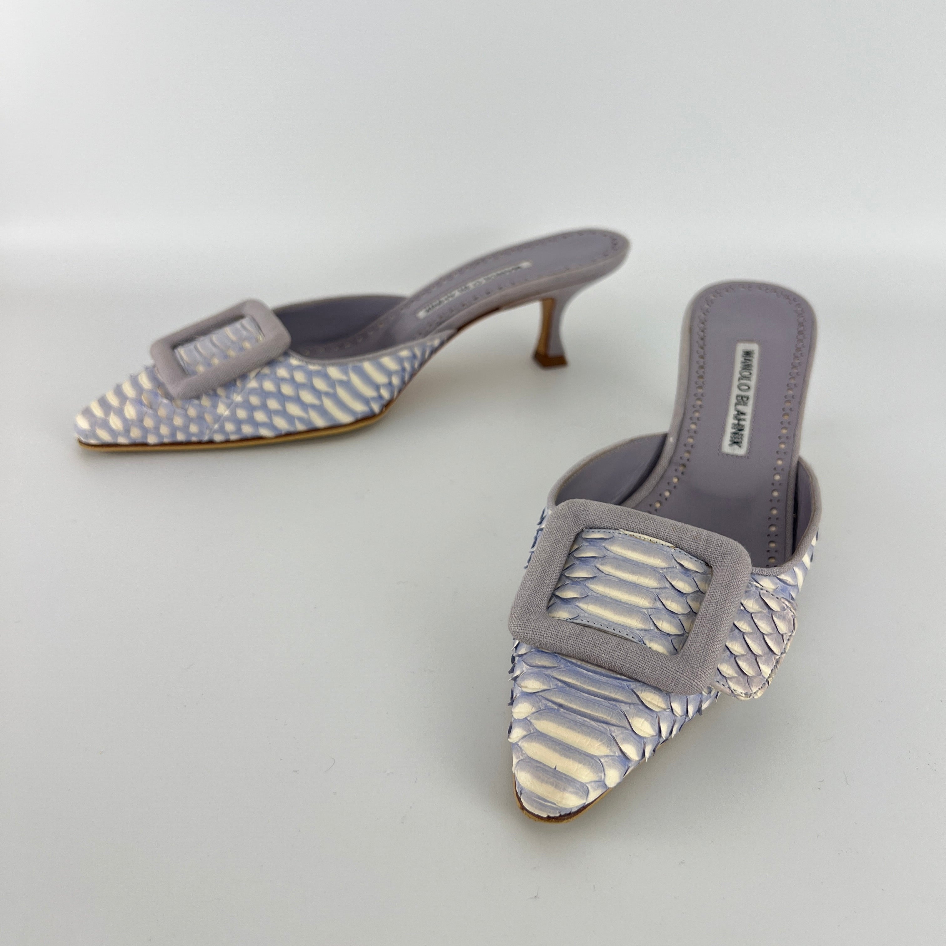 Manolo Blahnik | Lilac Exotic Leather Pointed Toe Linen Buckle Maysale Mules (37.5)