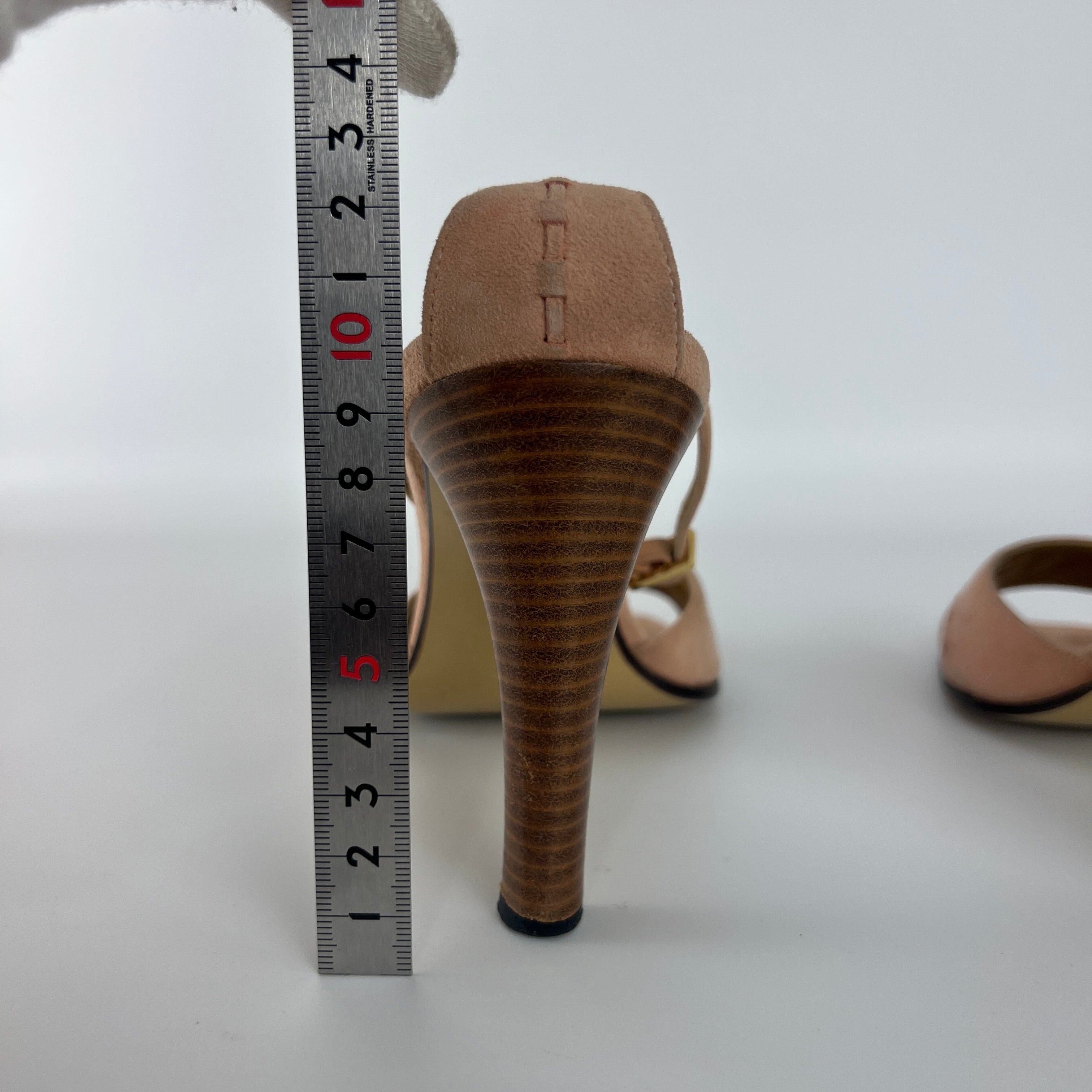 Gucci | Dusty Baby Pink Suede Leather Top Stitch Ankle Wrap Heels (7C / 37)