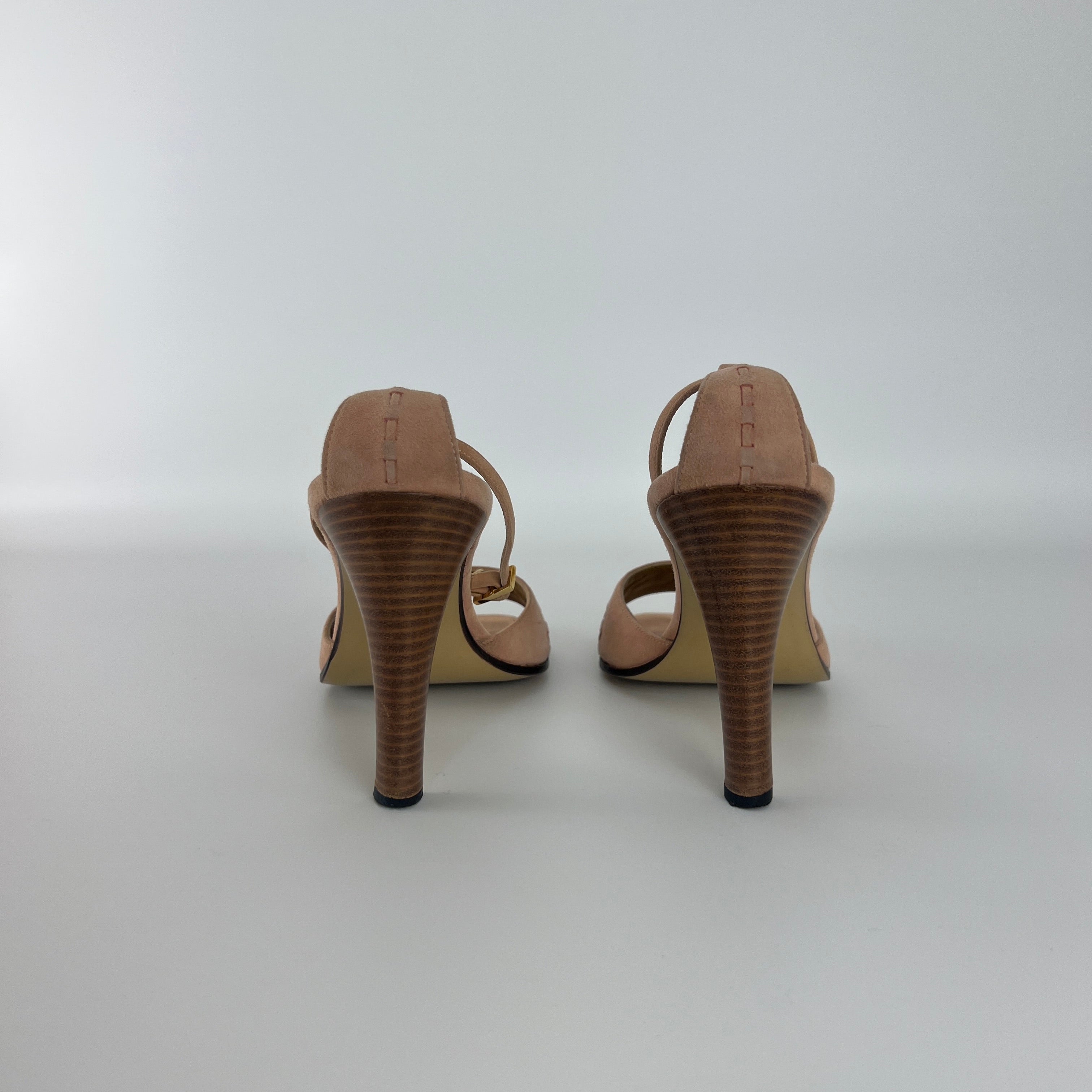 Gucci | Dusty Baby Pink Suede Leather Top Stitch Ankle Wrap Heels (7C / 37)