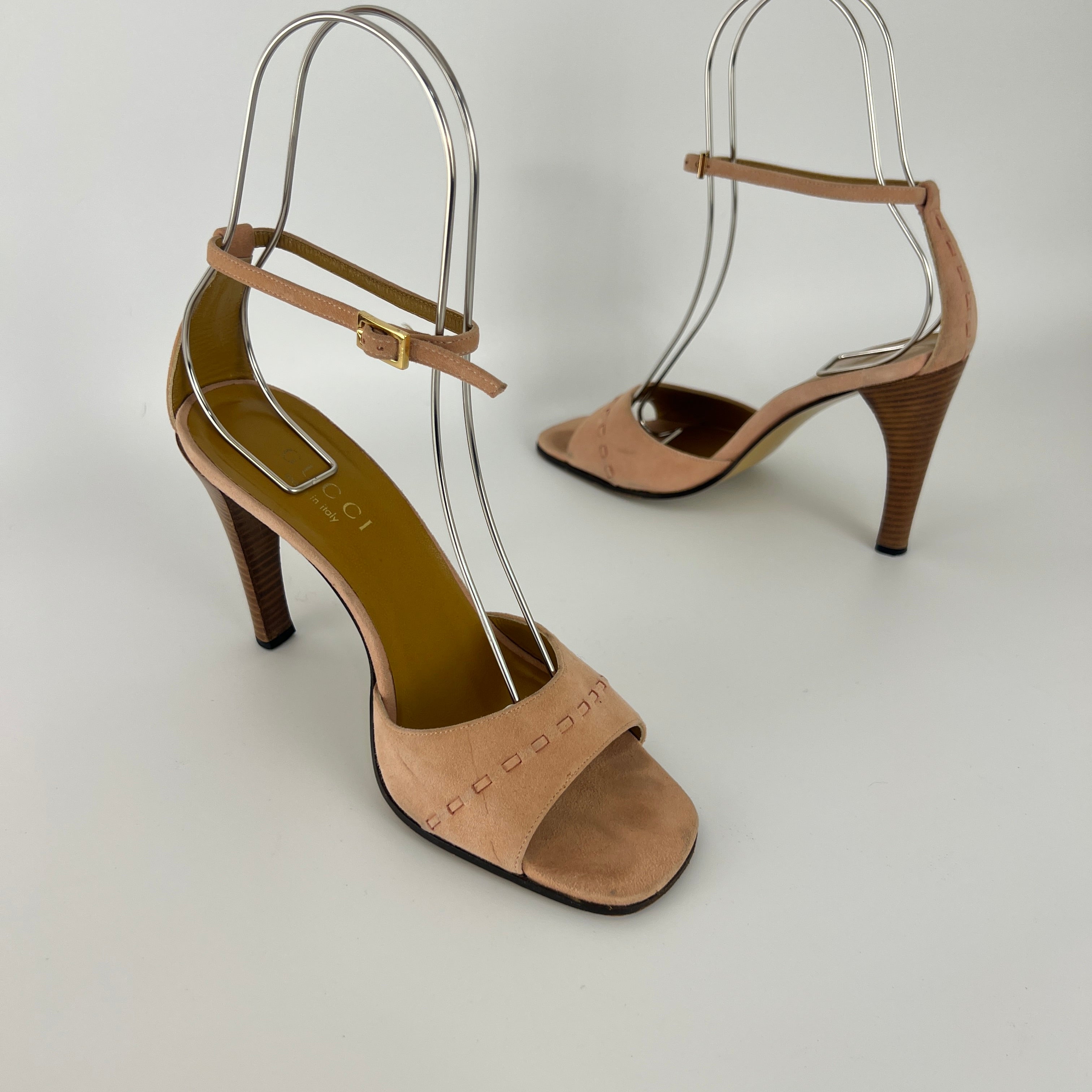 Gucci | Dusty Baby Pink Suede Leather Top Stitch Ankle Wrap Heels (7C / 37)