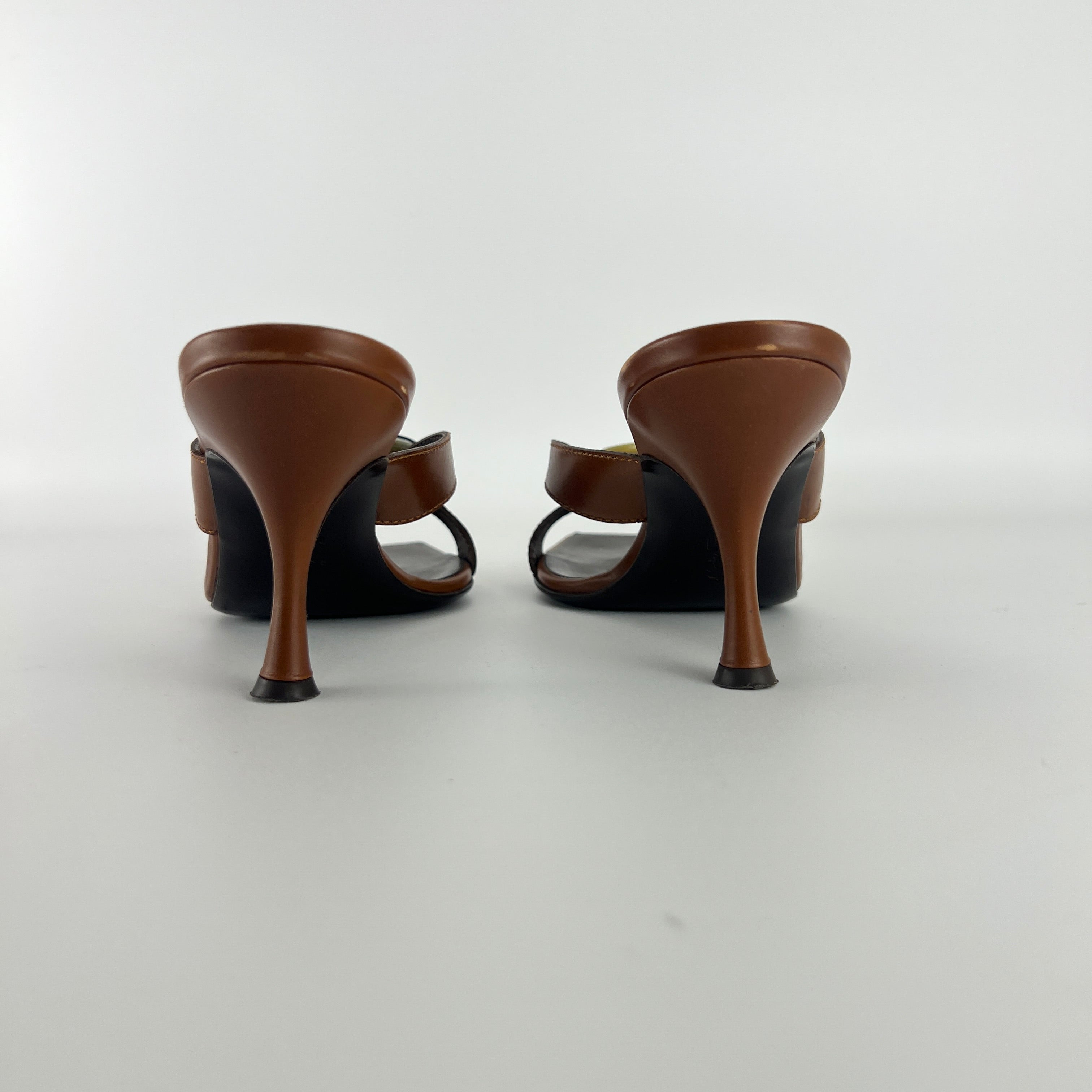 Ferragamo | Brown Leather Logo Horn Plate Dual Strap Mules (37.5)
