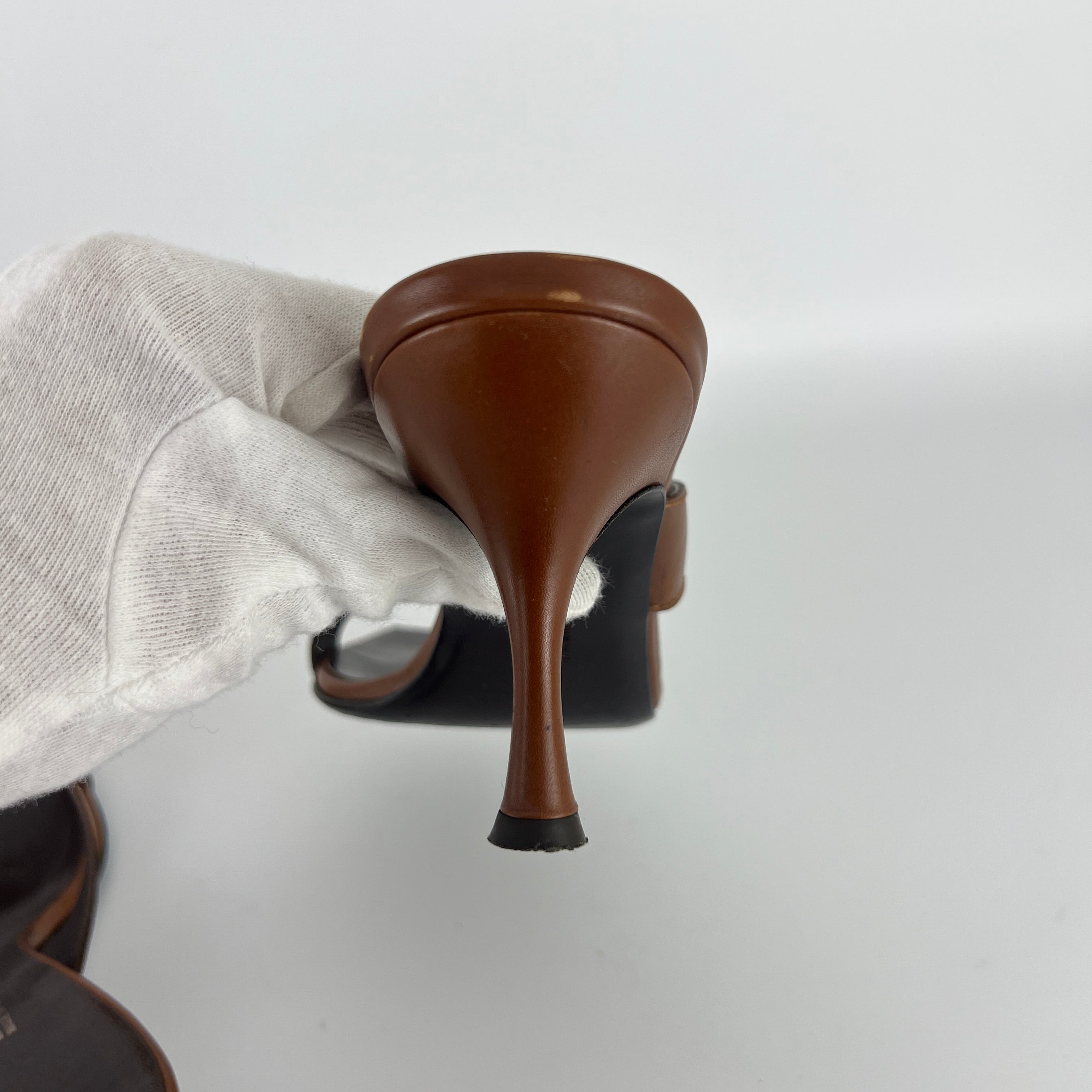 Ferragamo | Brown Leather Logo Horn Plate Dual Strap Mules (37.5)