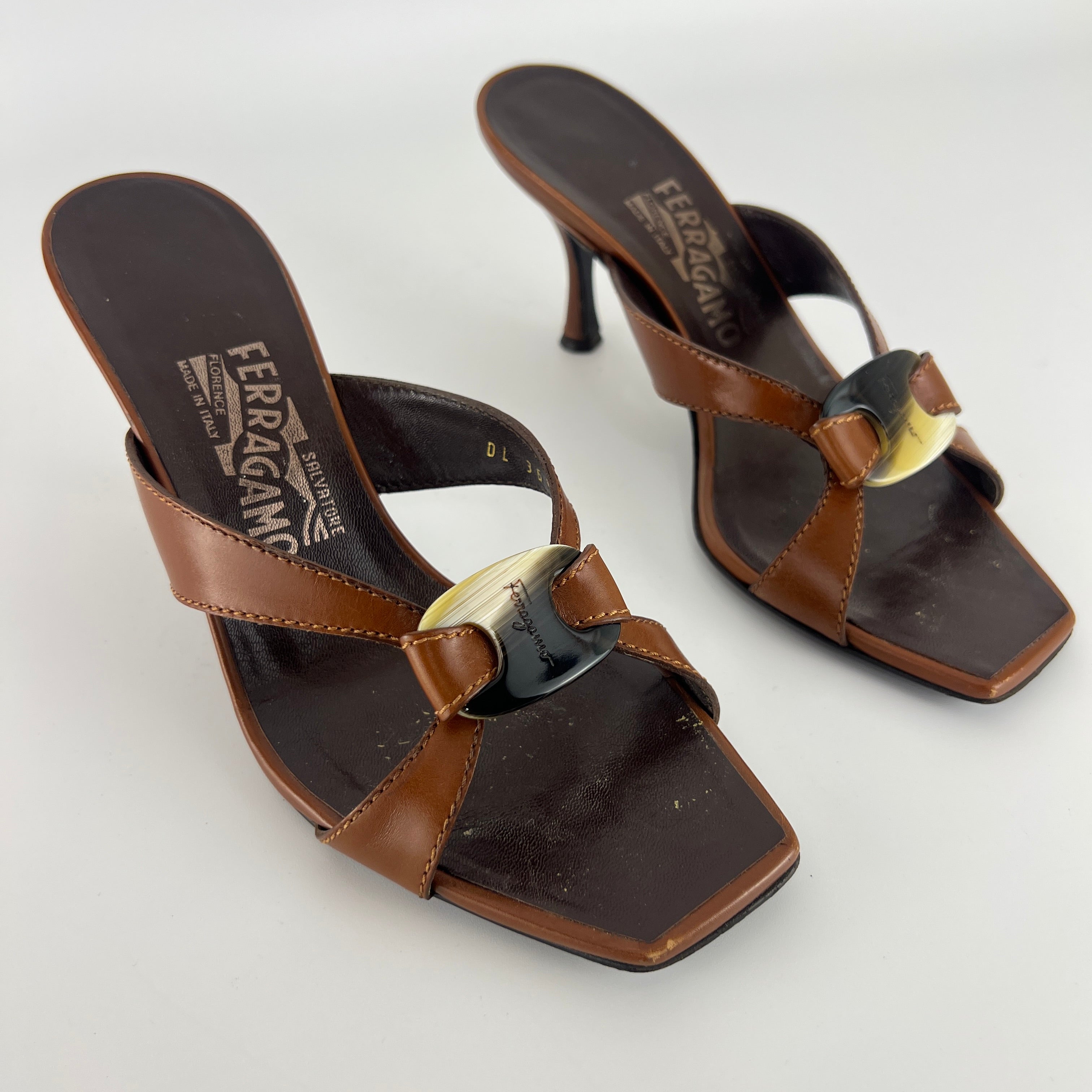 Ferragamo | Brown Leather Logo Horn Plate Dual Strap Mules (37.5)