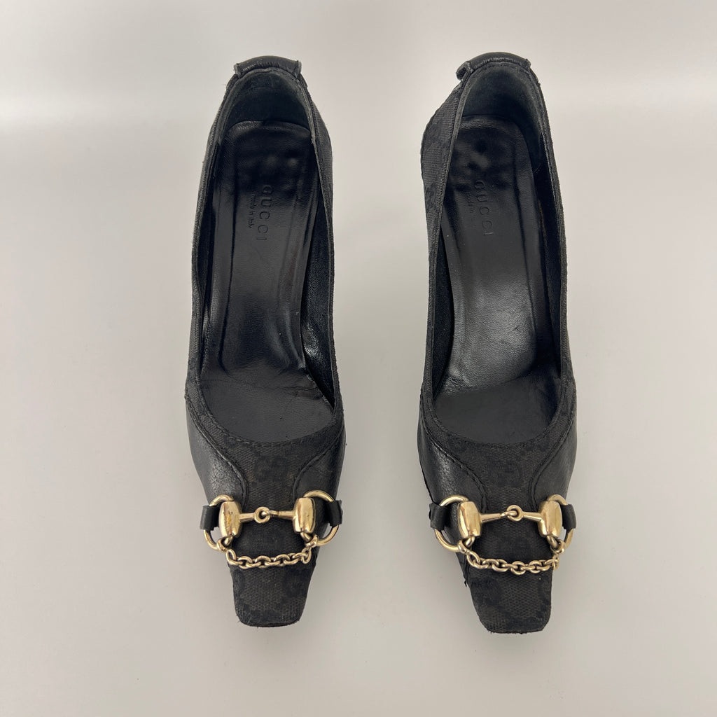 Gucci | Vintage Tom Ford Era Black GG Monogram Canvas Gold Horse Bit Pumps (35)
