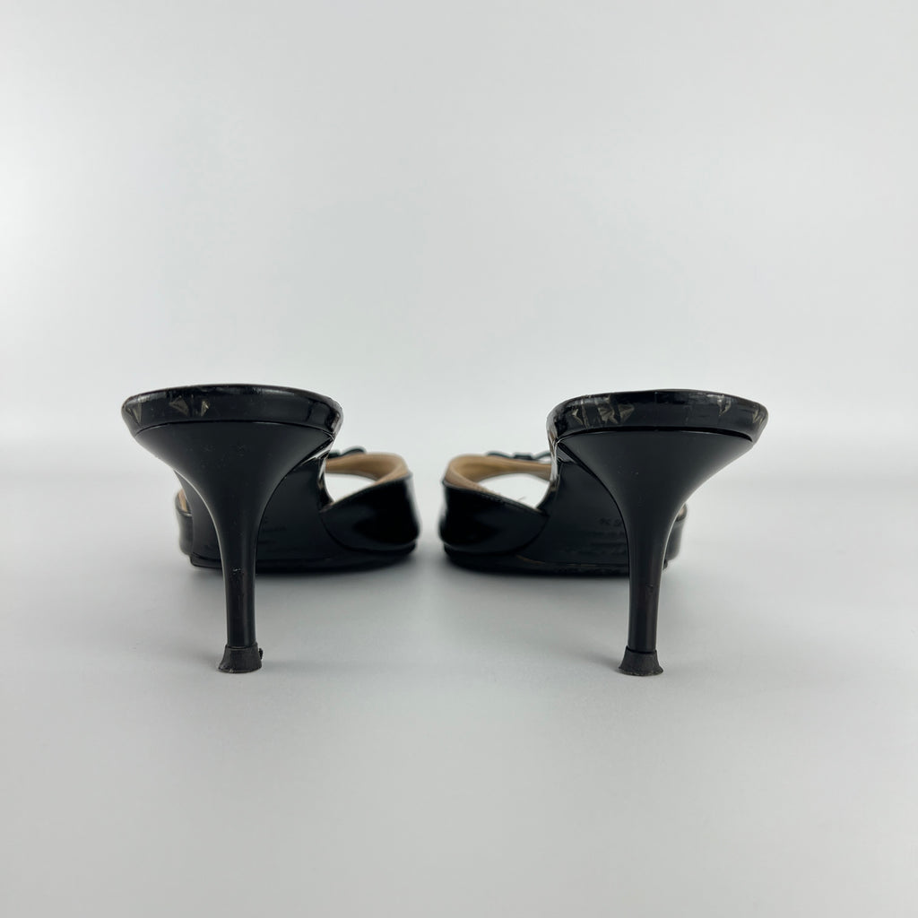 Jimmy Choo | Black Patent Leather Dainty Bow Black Tan Mules (36.5)