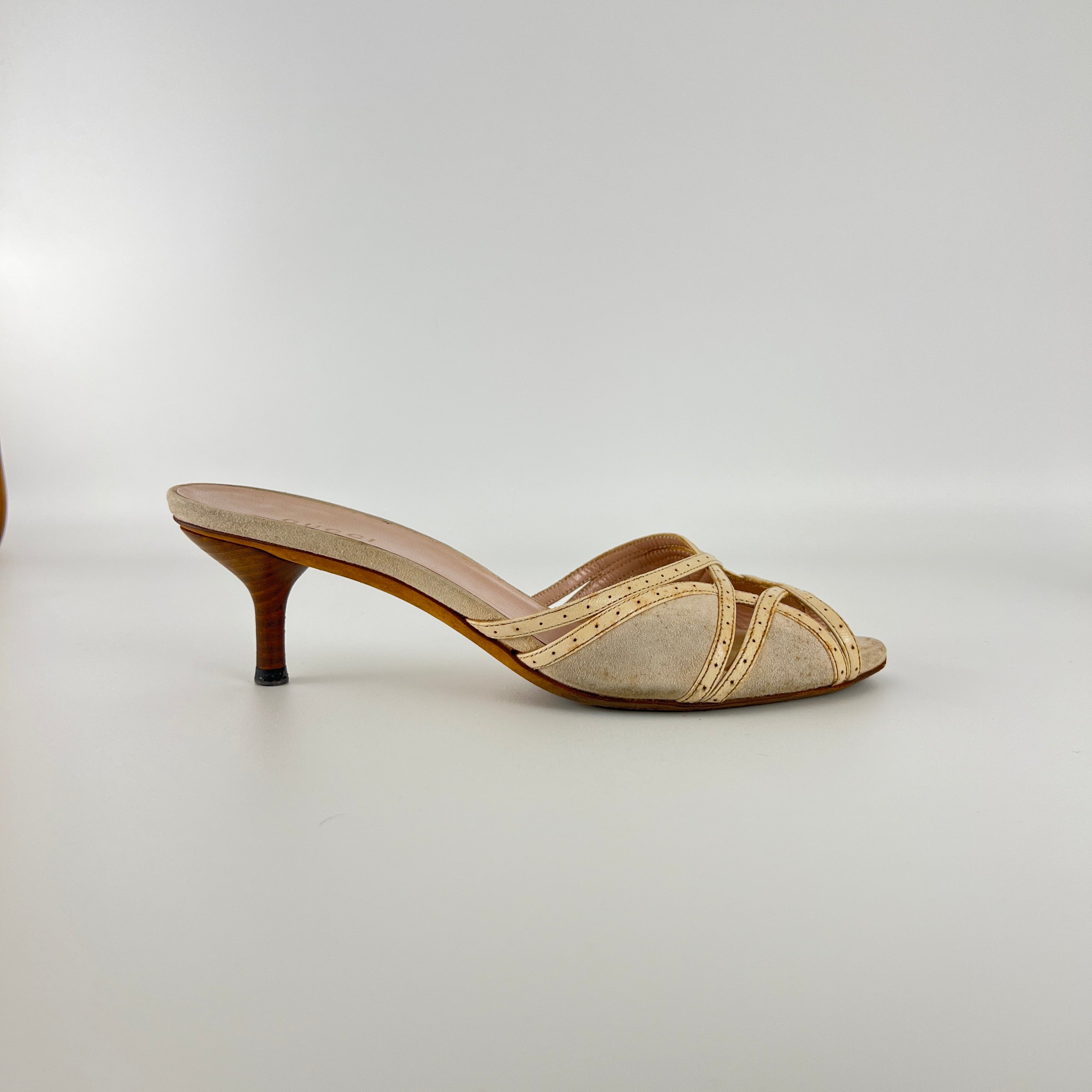 Gucci | Cream Beige Suede Leather Strappy Sandal Slide Mules (36)