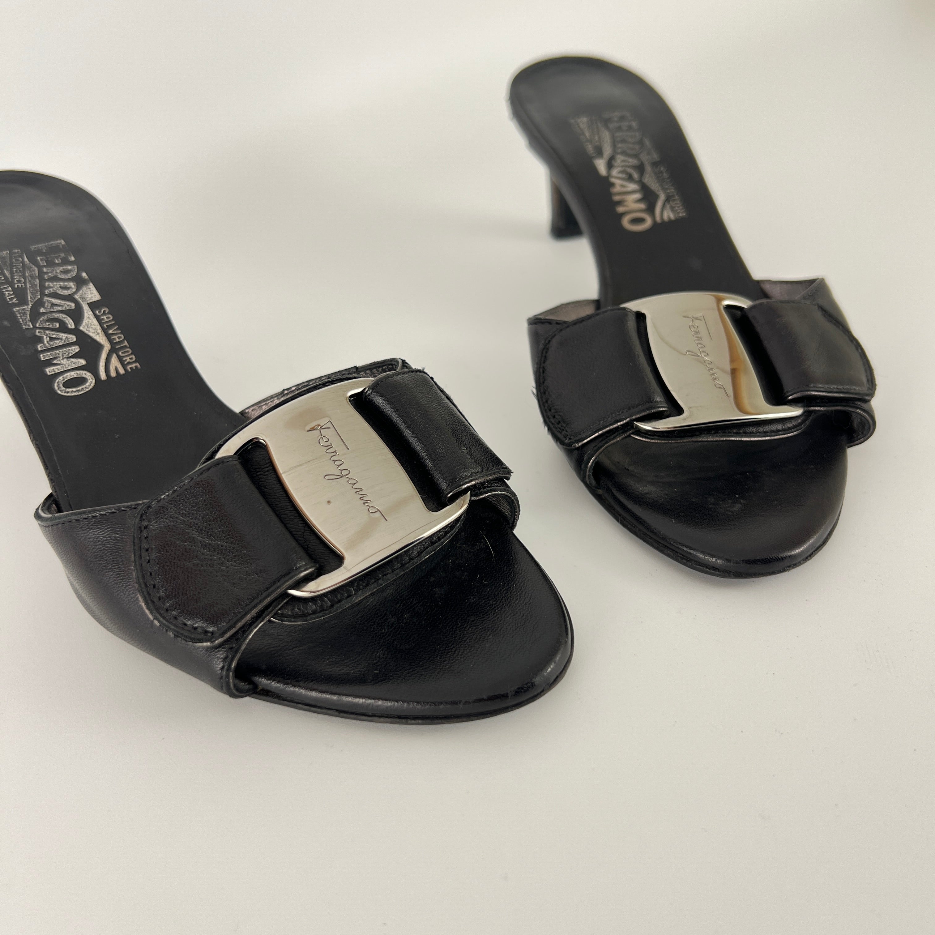 Ferragamo | Black Leather Silver Logo Buckle Slide Sandal Mules (5.5 , 35.5)
