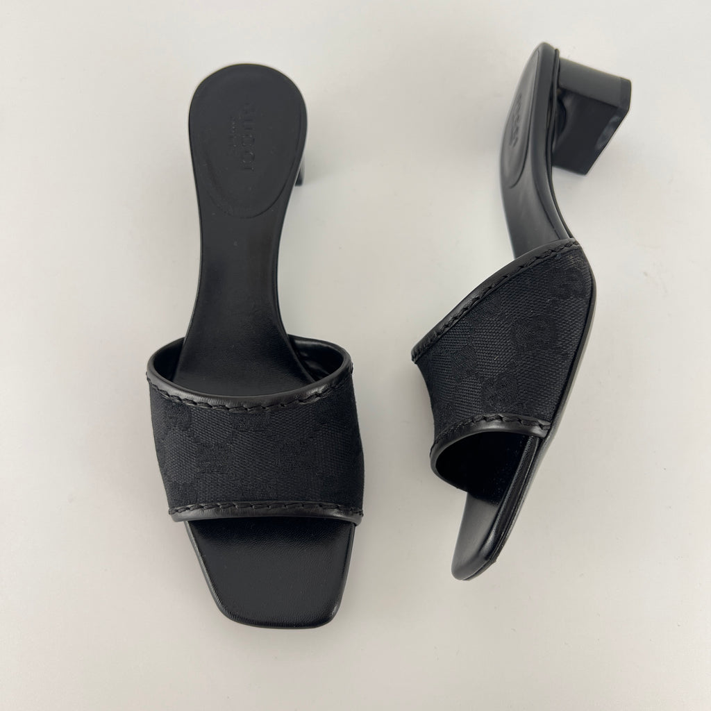 Gucci | Black Canvas GG Monogram Mid Heel Block Heels (35.5)