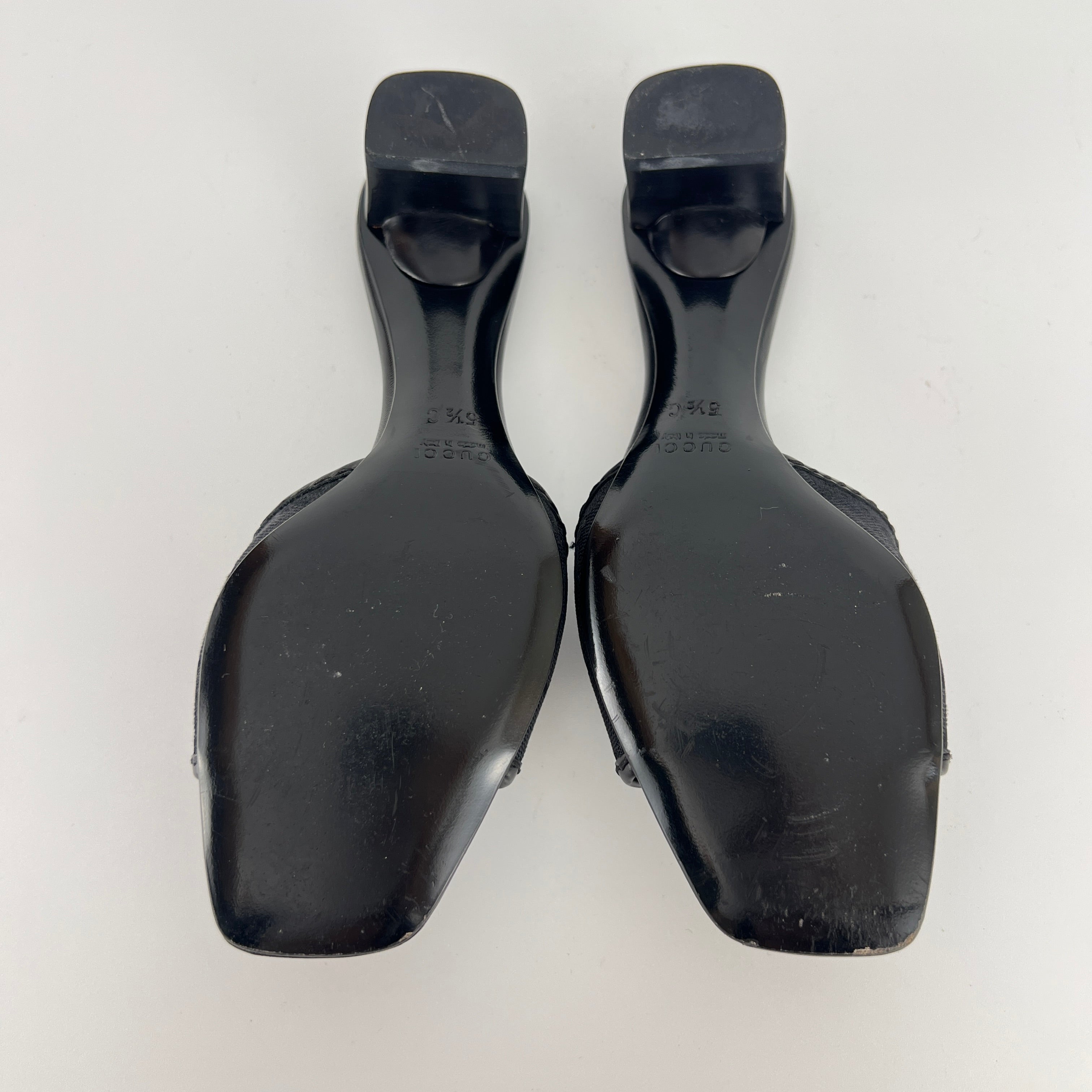 Gucci | Black Canvas GG Monogram Mid Heel Block Heels (35.5)