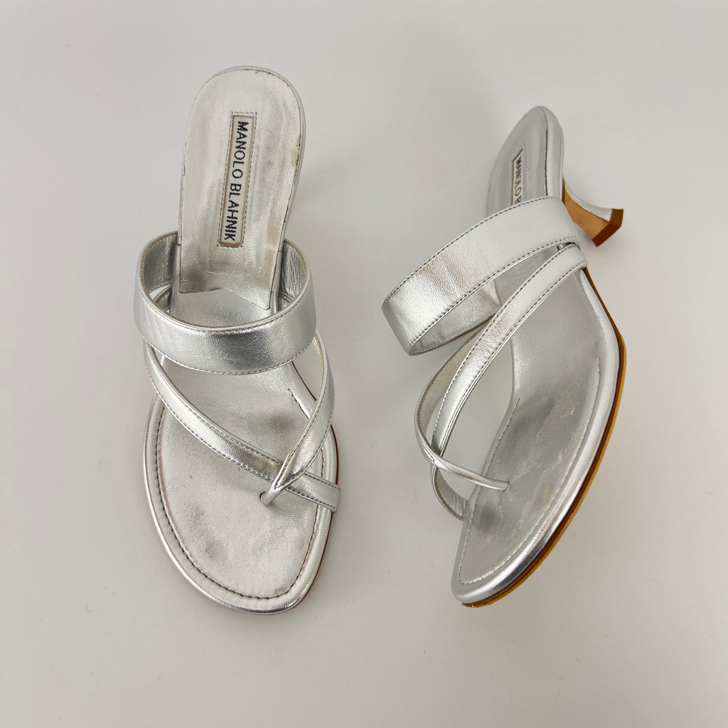 Manolo Blahnik | Susa 50 Metallic Silver Leather Thong Strappy Sandal Mules (35.5)