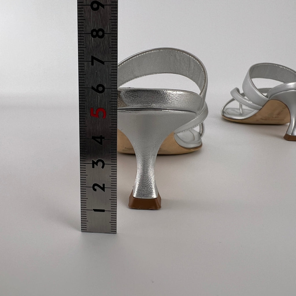 Manolo Blahnik | Susa 50 Metallic Silver Leather Thong Strappy Sandal Mules (35.5)