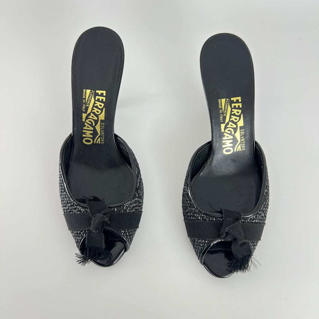 Ferragamo | Black Bow Ribbon Leather Stiletto Mules (5C , EU 35)