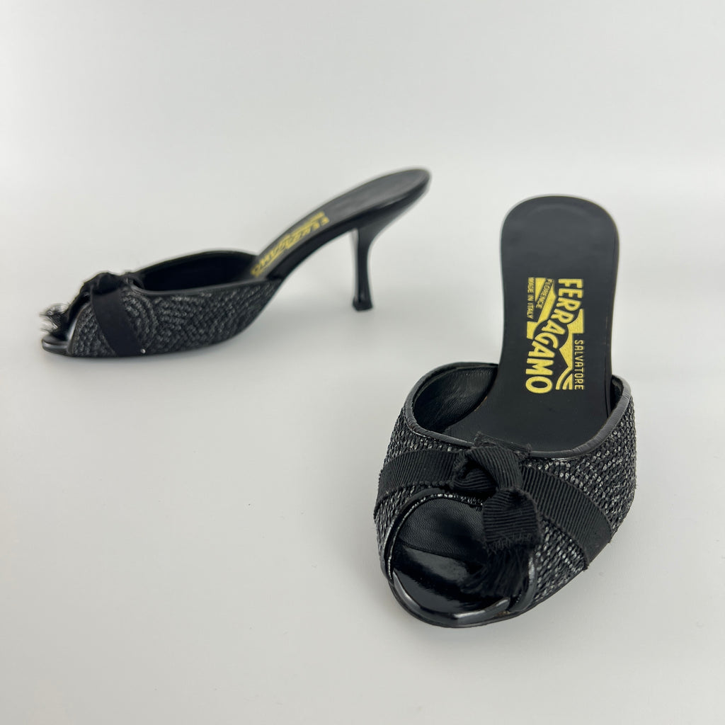 Ferragamo | Black Bow Ribbon Leather Stiletto Mules (5C , EU 35)