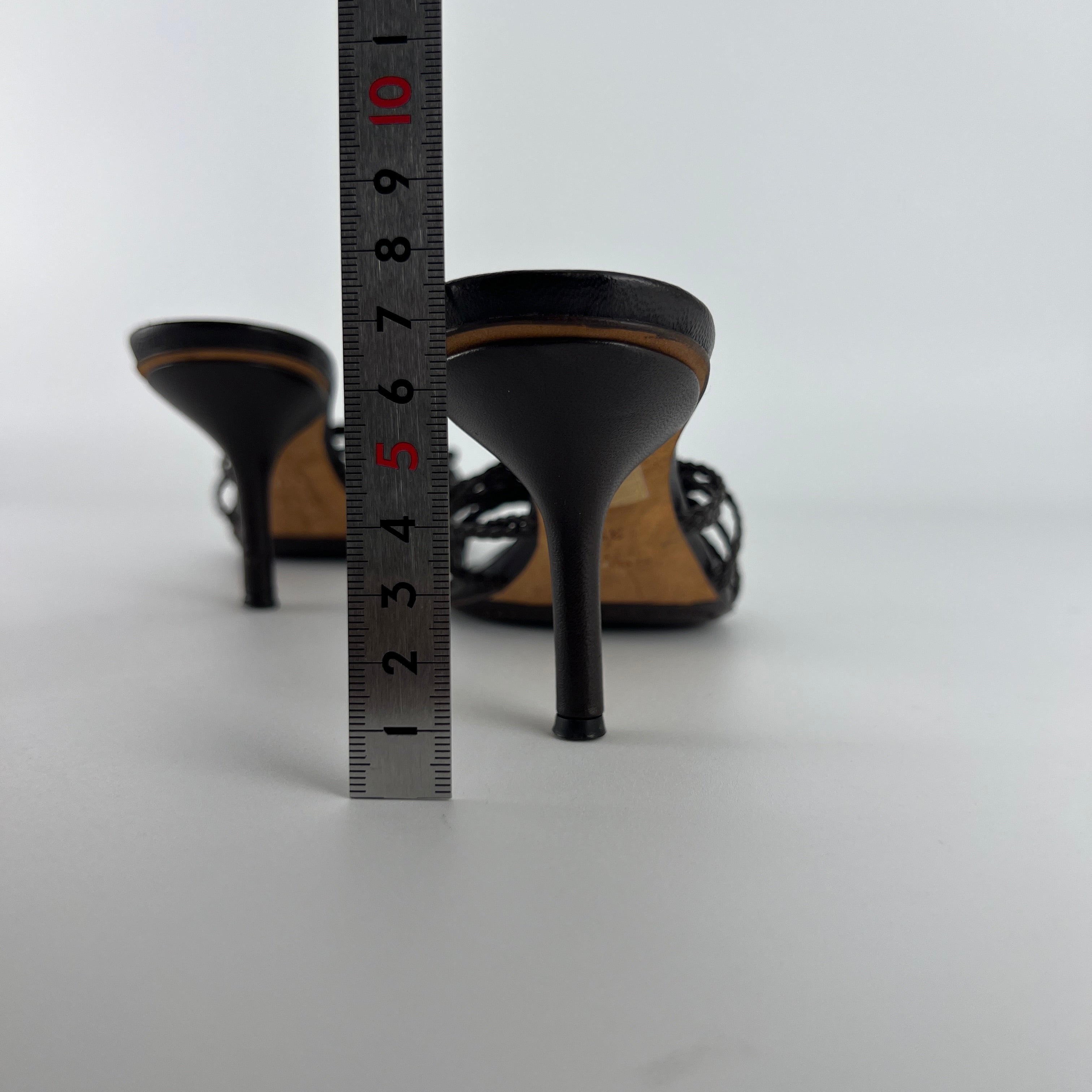 Gucci | Tom Ford Era Brown Leather Braided Knot Strappy Mules (35)