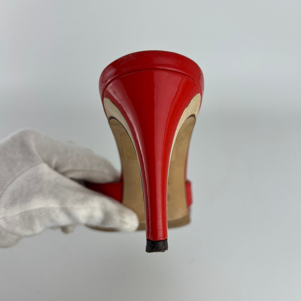 Fendi | Red Patent Leather Clear PVC Ribbon Bow Slide Mules (36.5)