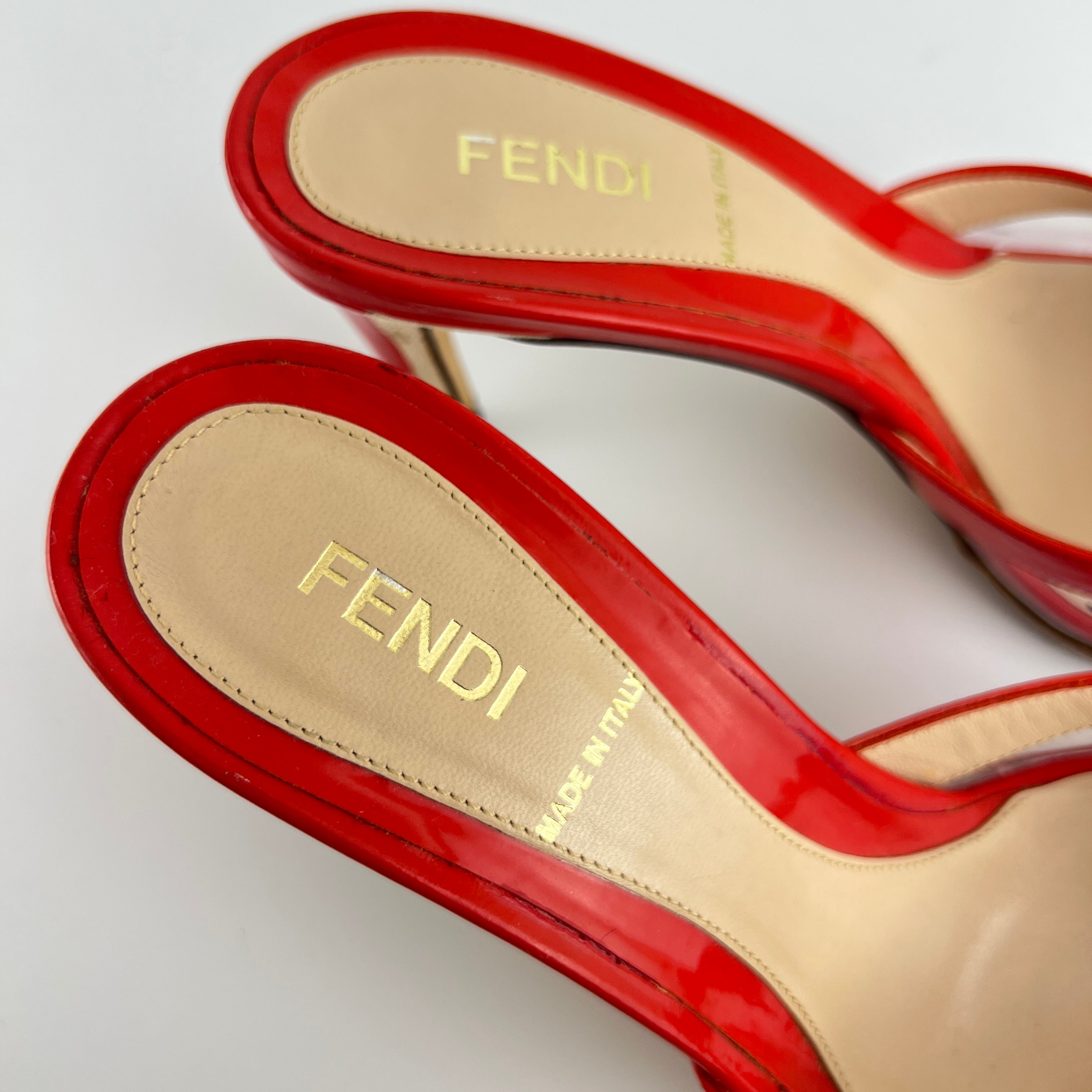 Fendi | Red Patent Leather Clear PVC Ribbon Bow Slide Mules (36.5)