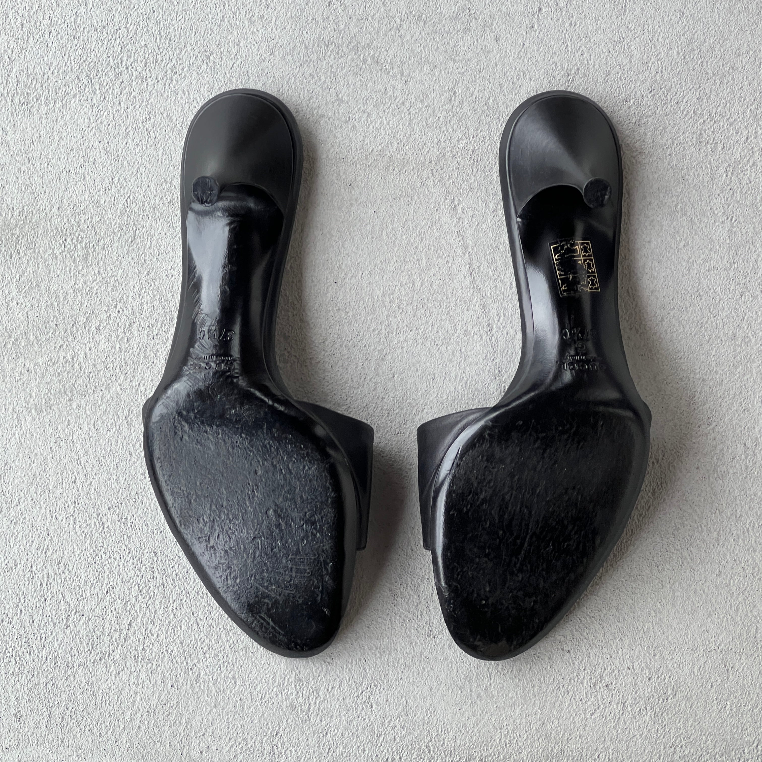 Gucci | Vintage Black Leather Silver Logo Dog Tag Slide Mules (37.5)