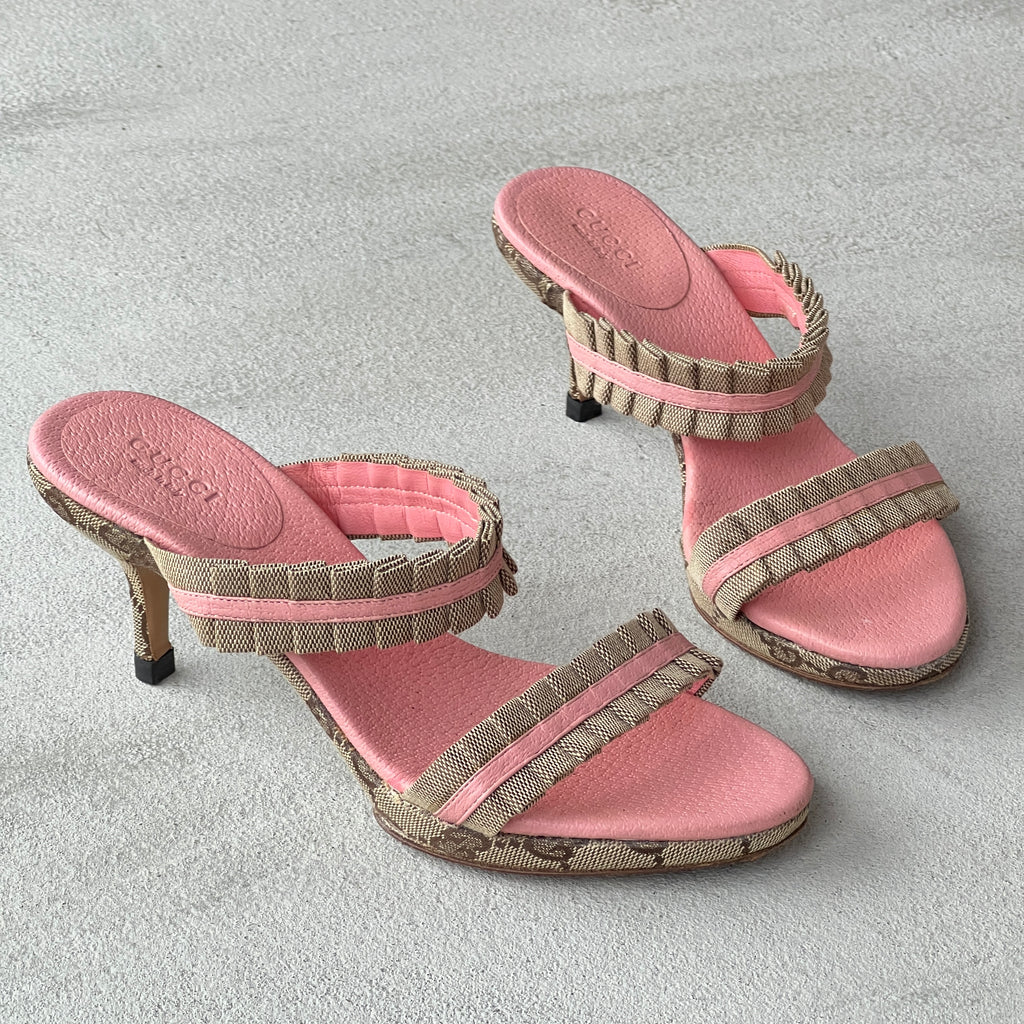 Gucci | Vintage 2000s Pink GG Monogram Ruffle Strappy Mules (35.5)