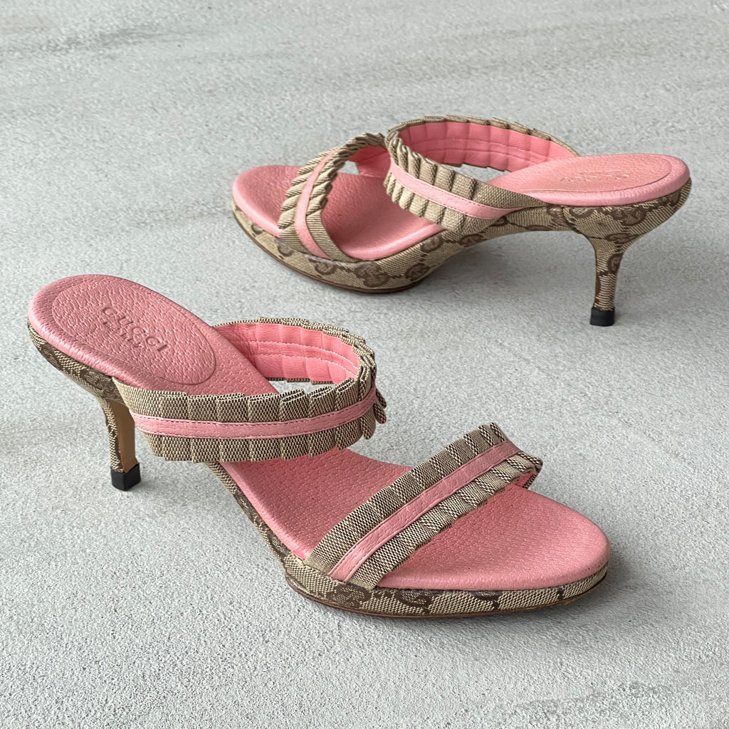 Gucci | Vintage 2000s Pink GG Monogram Ruffle Strappy Mules (35.5)