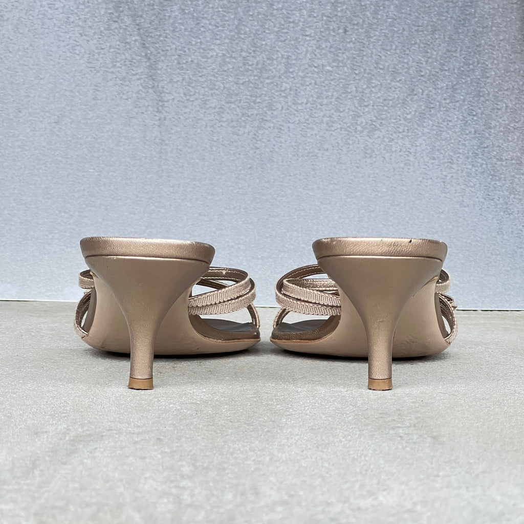 Ferragamo | Silver Ribbon Bow Strappy Slide Mules (7, 37)