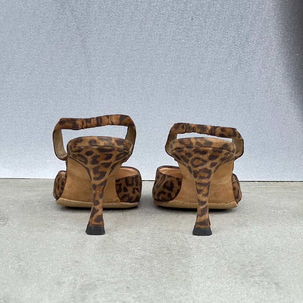 Manolo Blahnik | Carolyne Leopard Suede Leather Pointed Toe Slingback Heels (36)