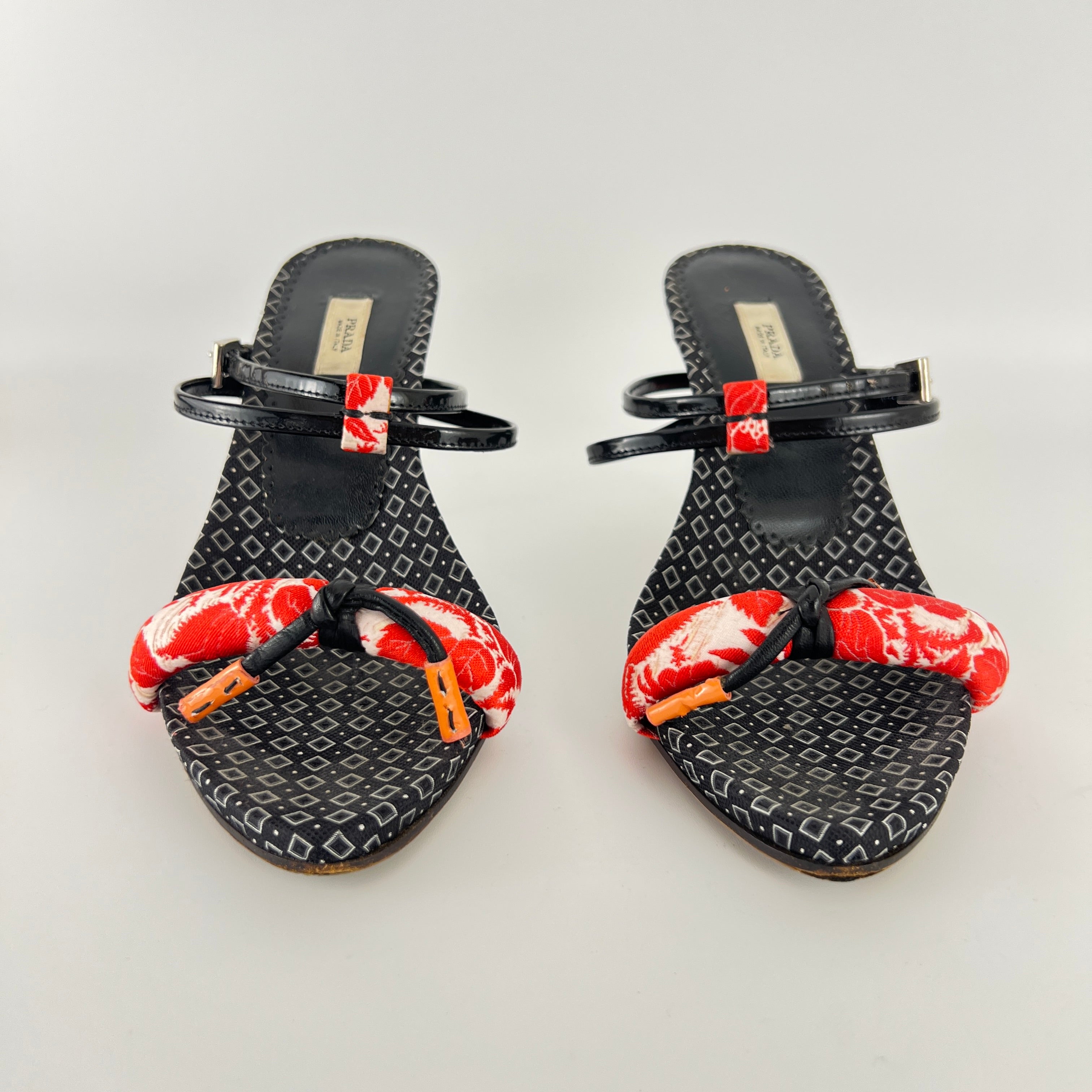 Prada | S/S 2003 Archival Vintage Kimono Red Black Leather Sandal Heels Rare (35.5)