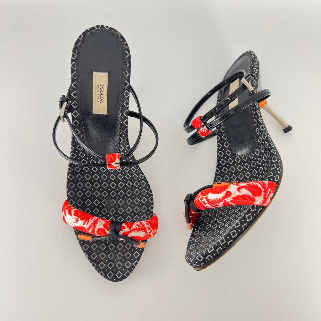 Prada | S/S 2003 Archival Vintage Kimono Red Black Leather Sandal Heels Rare (35.5)