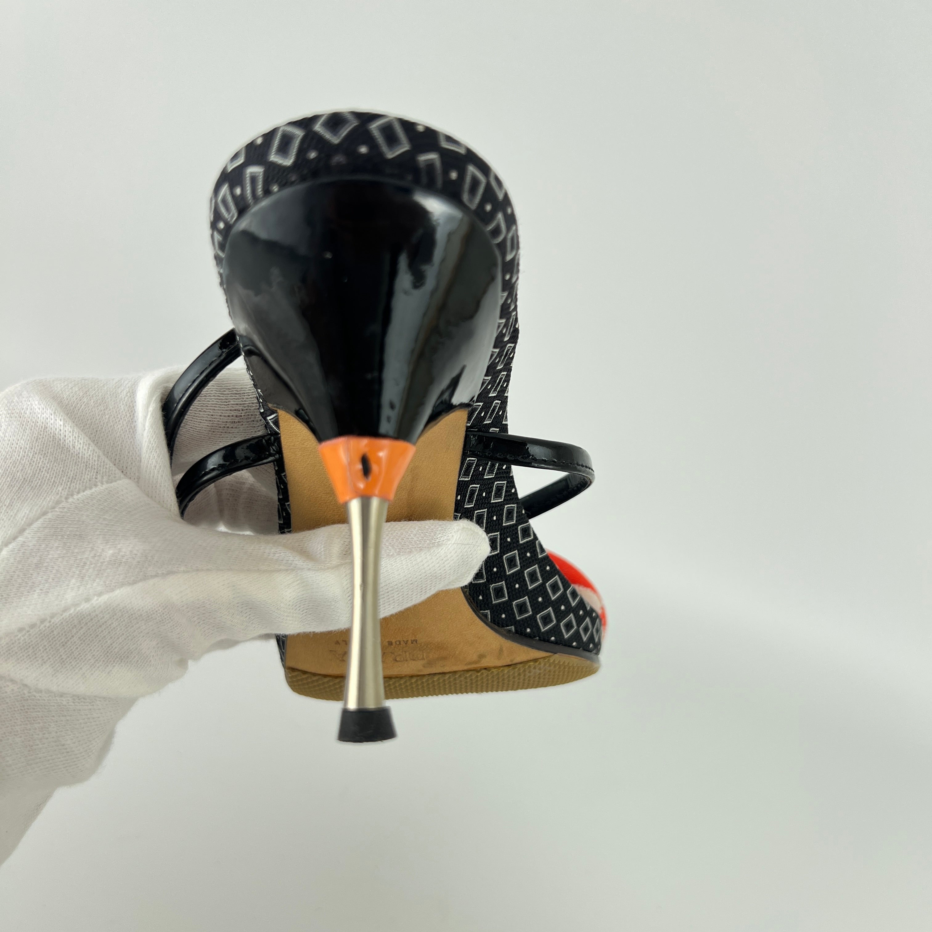 Prada | S/S 2003 Archival Vintage Kimono Red Black Leather Sandal Heels Rare (35.5)