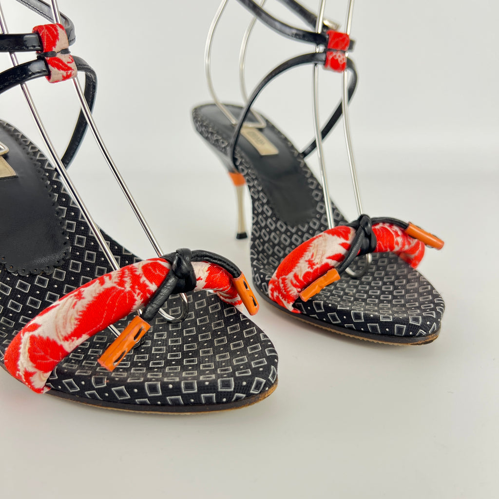 Prada | S/S 2003 Archival Vintage Kimono Red Black Leather Sandal Heels Rare (35.5)
