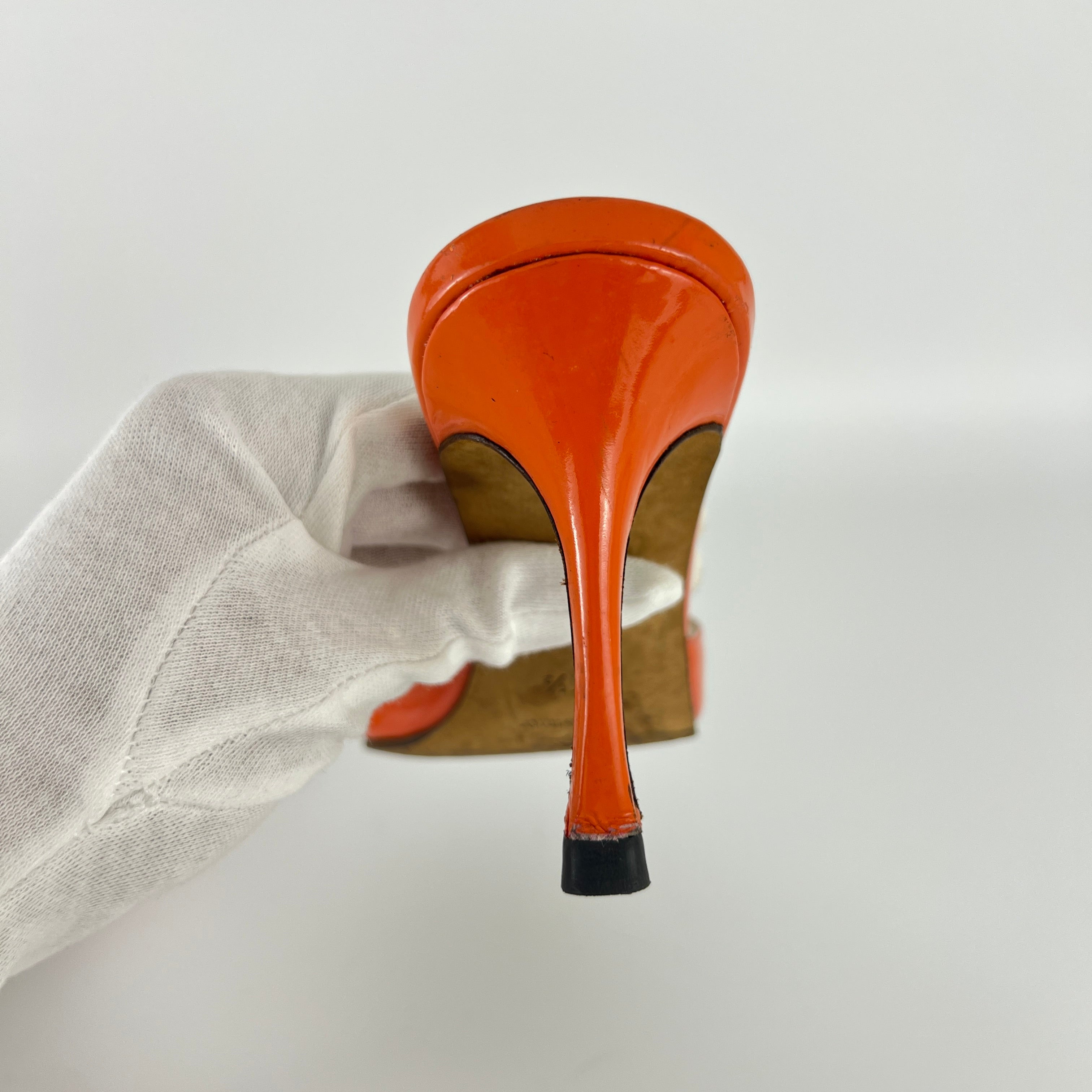 Manolo Blahnik | Jada Orange Patent Leather Slide Sandal Mules (35.5)