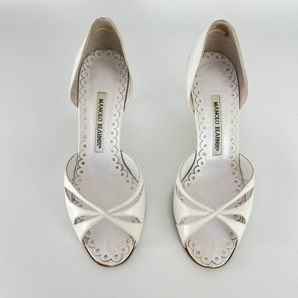 Manolo Blahnik | Butterflop White Leather D'Orsay Bridal Sandal Pumps (35.5)
