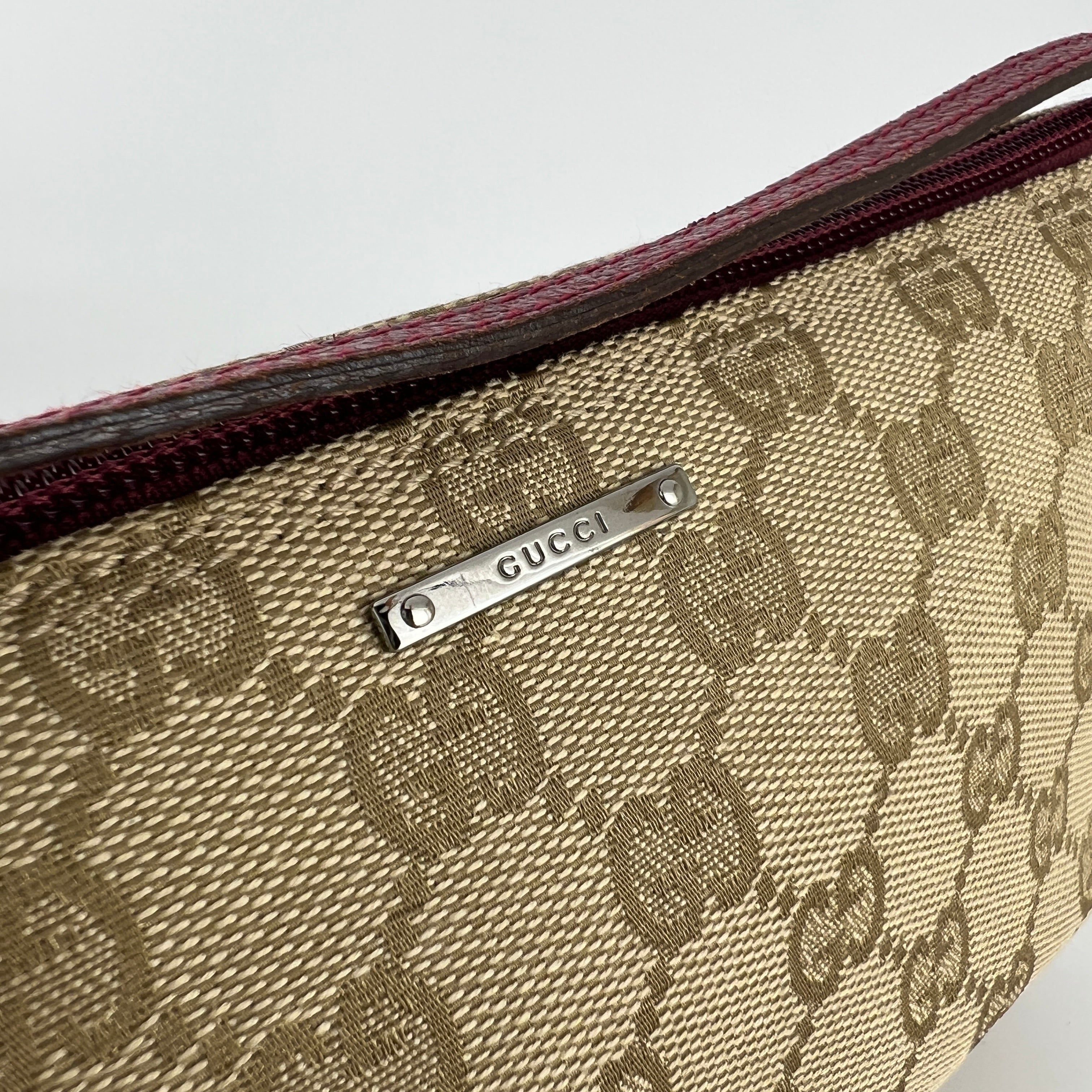 Gucci | Tom Ford Era Boat Pochette GG Monogram Beige Canvas Red Leather Bag