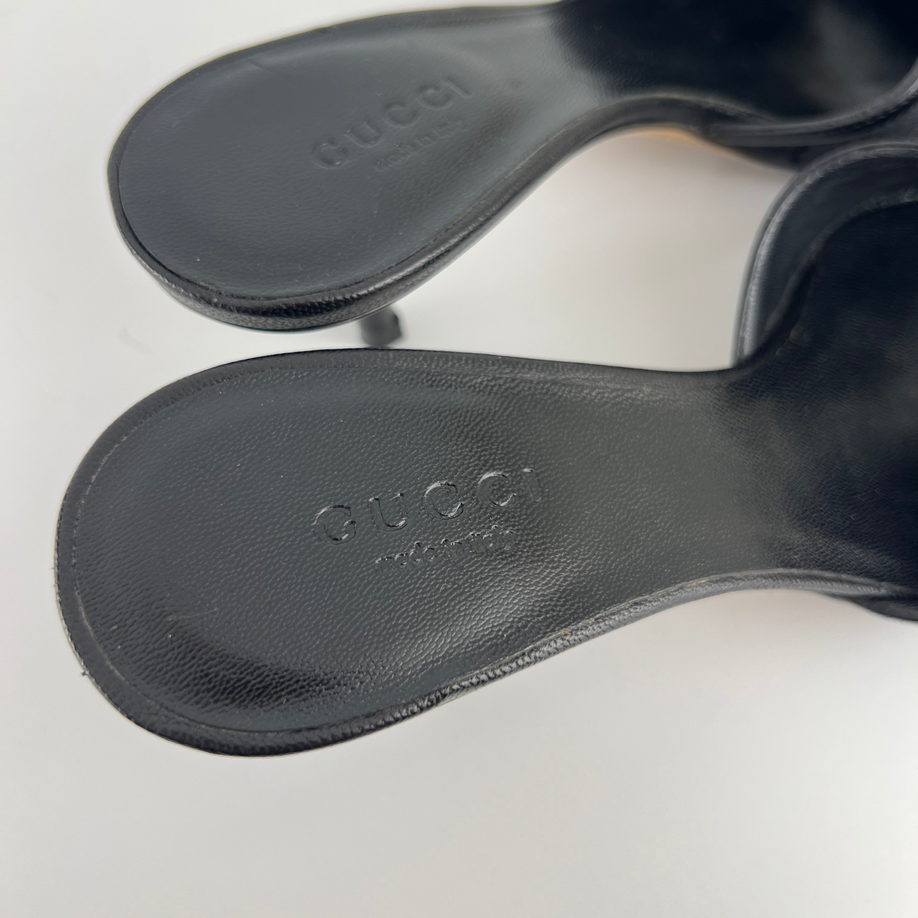 Gucci | Tom Ford Era Vintage Black GG Monogram Closed Toe Mid Heel Mules (34.5)