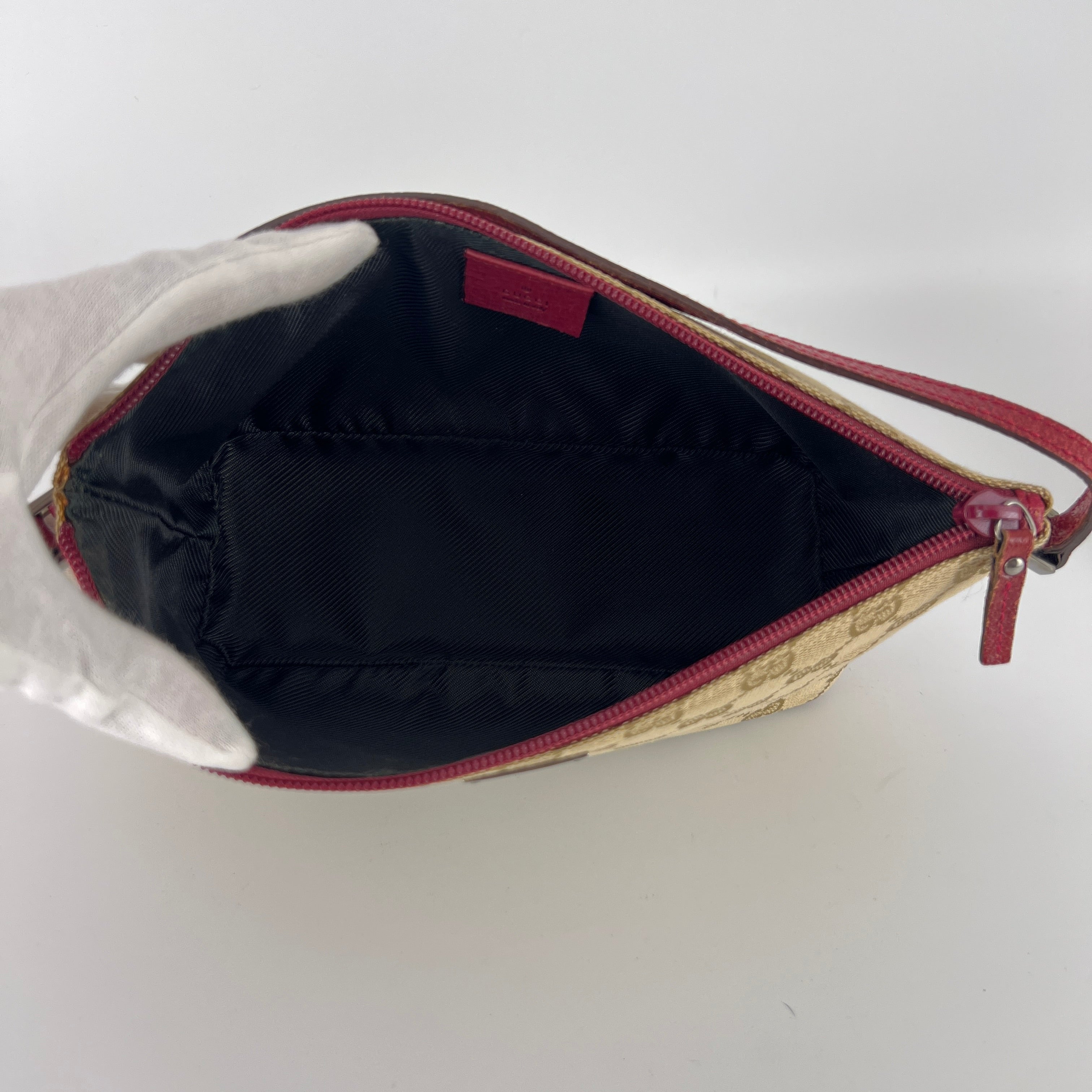 Gucci | Tom Ford Era Boat Pochette GG Monogram Beige Canvas Red Leather Bag