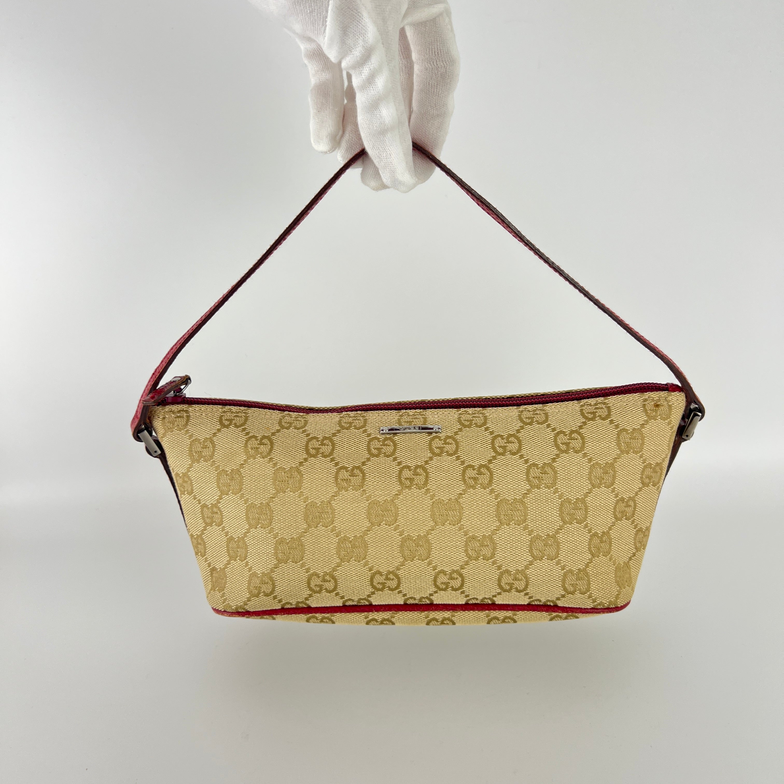 Gucci | Tom Ford Era Boat Pochette GG Monogram Beige Canvas Red Leather Bag