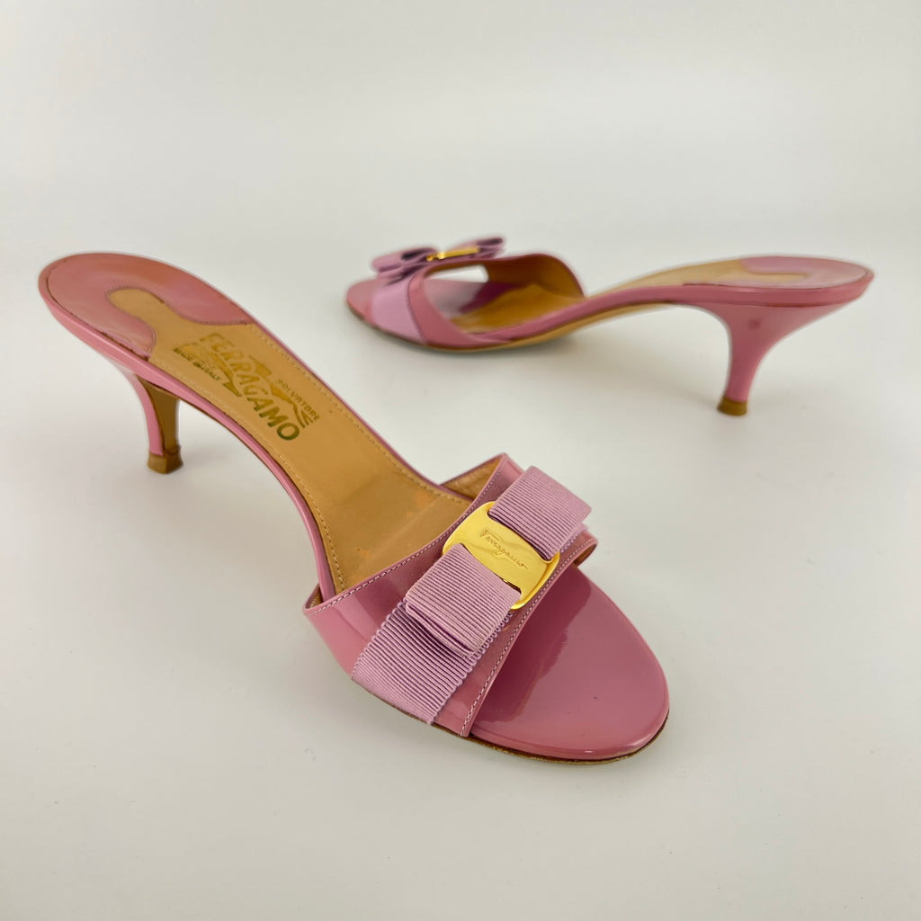 Ferragamo | Vara Bow Pink Patent Leather Gold Sandal Mules (9 , 39)